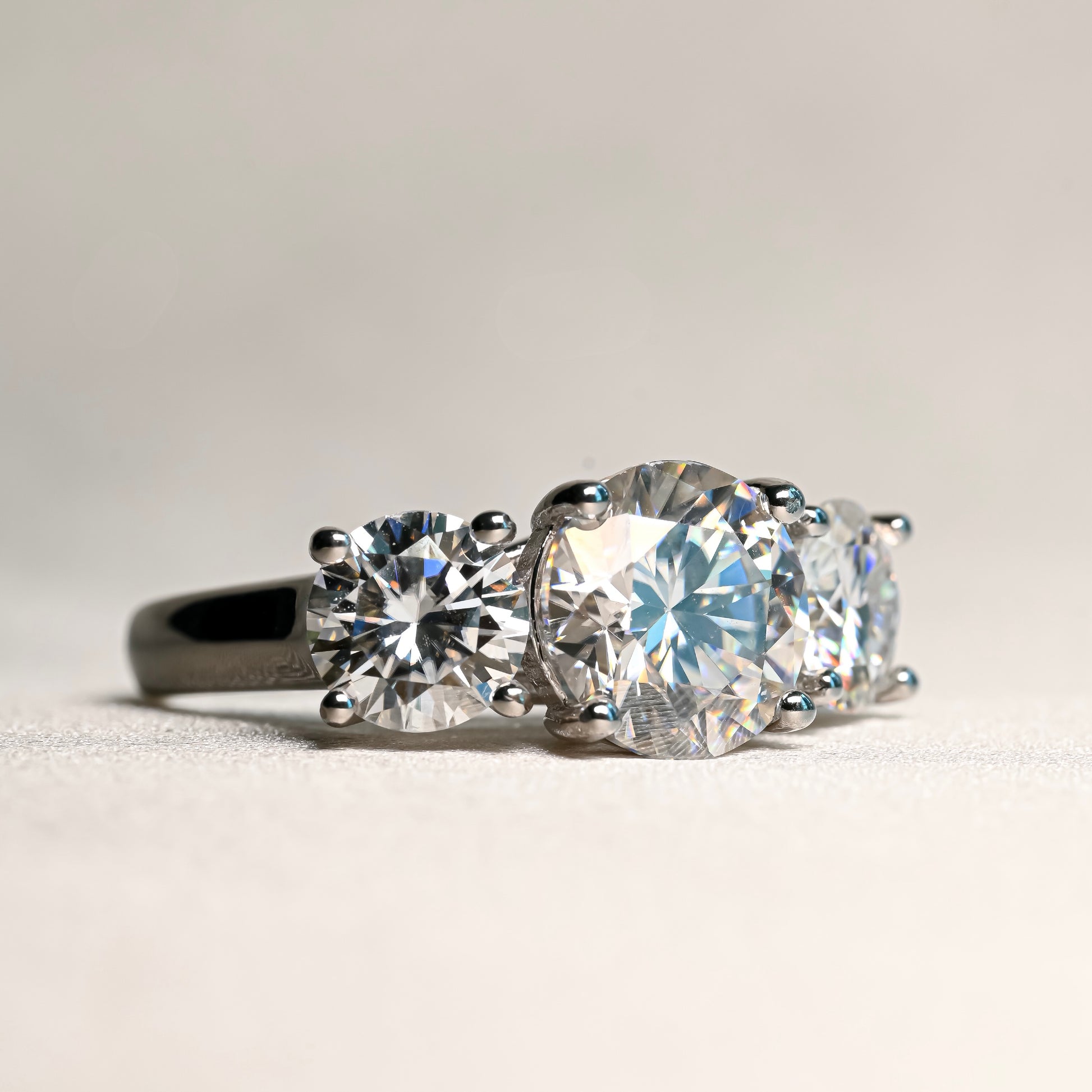 ZAABEL Moissanite Ring 3ct