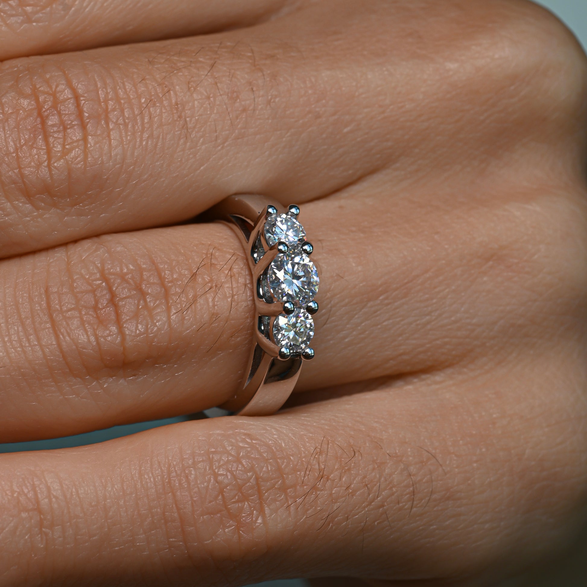 ANAM Moissanite Ring 0.5ct + 0.25ct