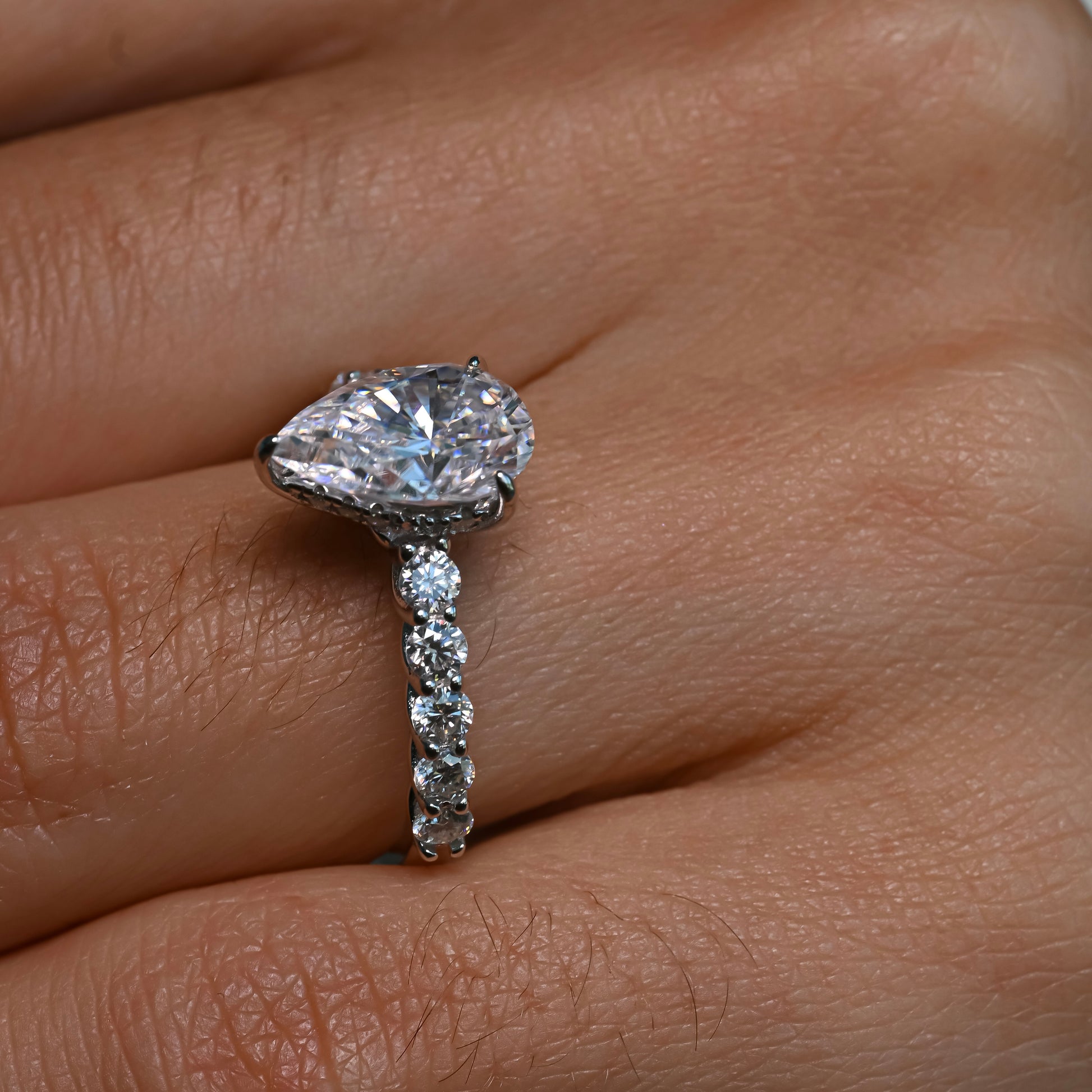 SAMARA Moissanite Ring 3ct