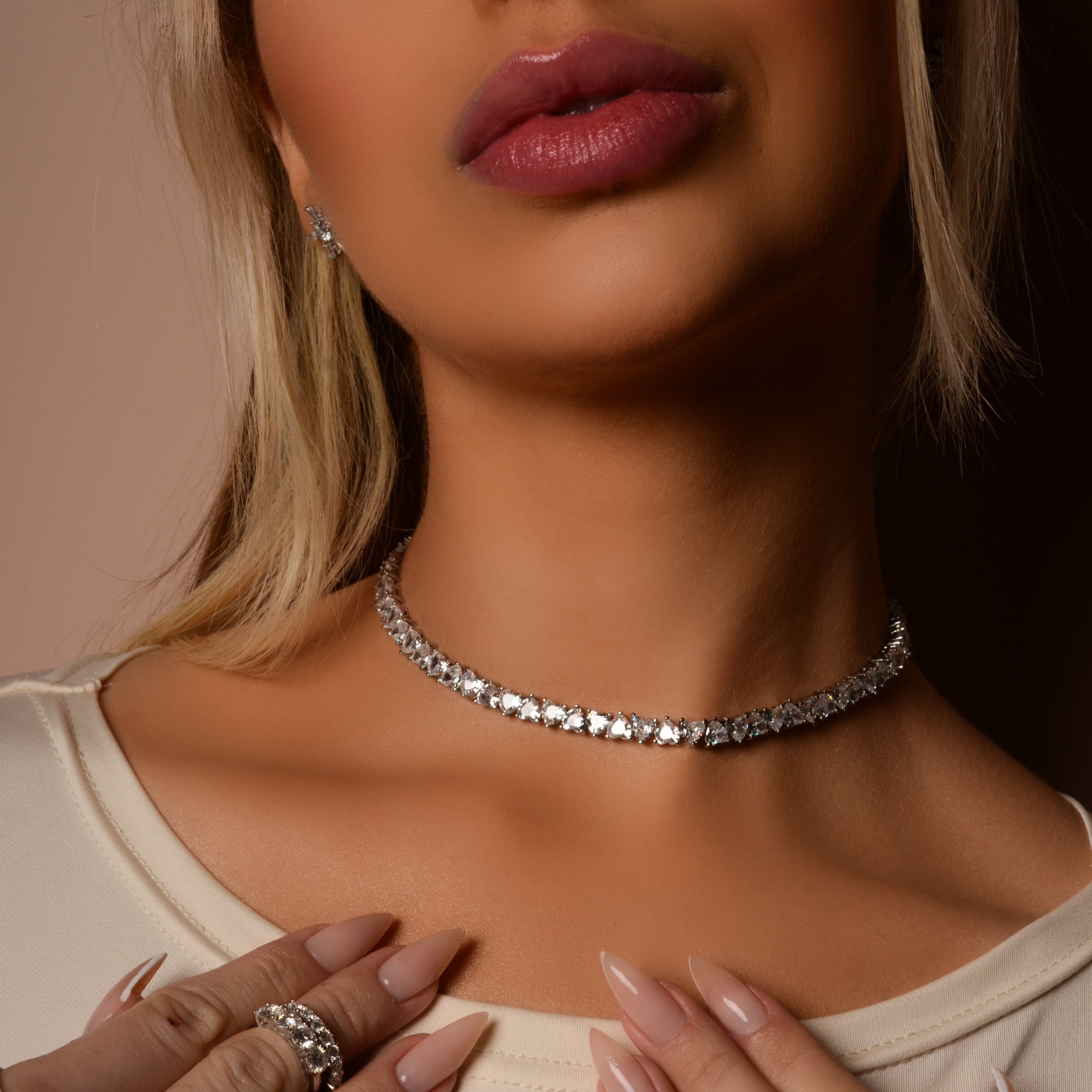 VICKY Choker (Adjustable Lenght)