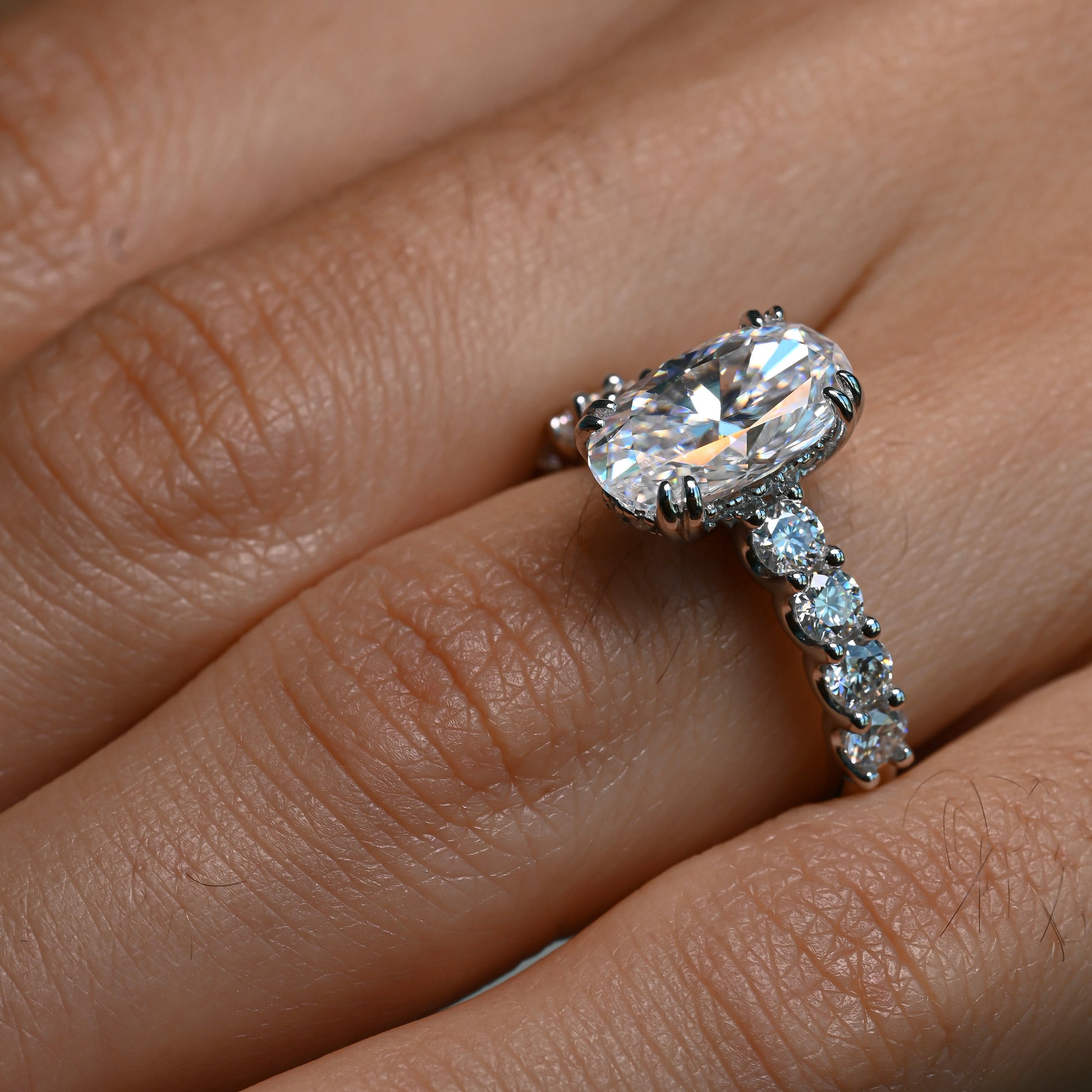 LINDA Moissanite Ring 4ct