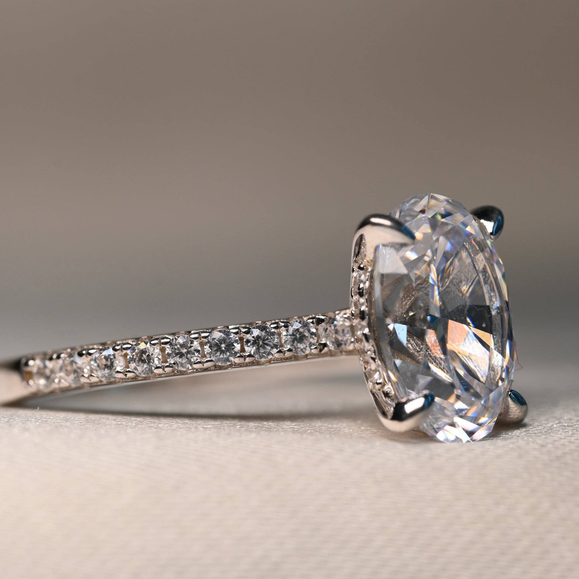 FATIMA  Ring | Zirconia