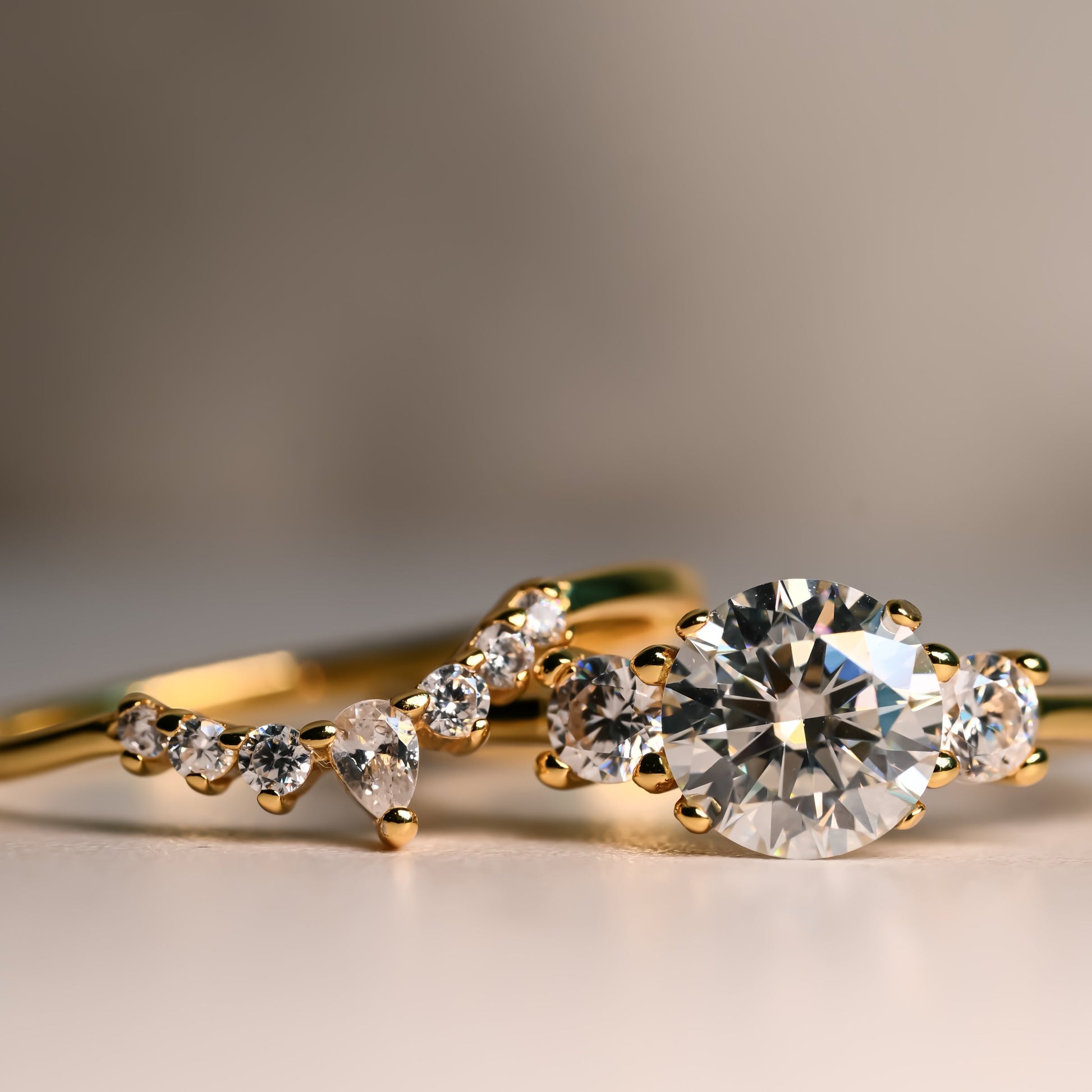 SOLARA Moissanite Ring Set 1ct