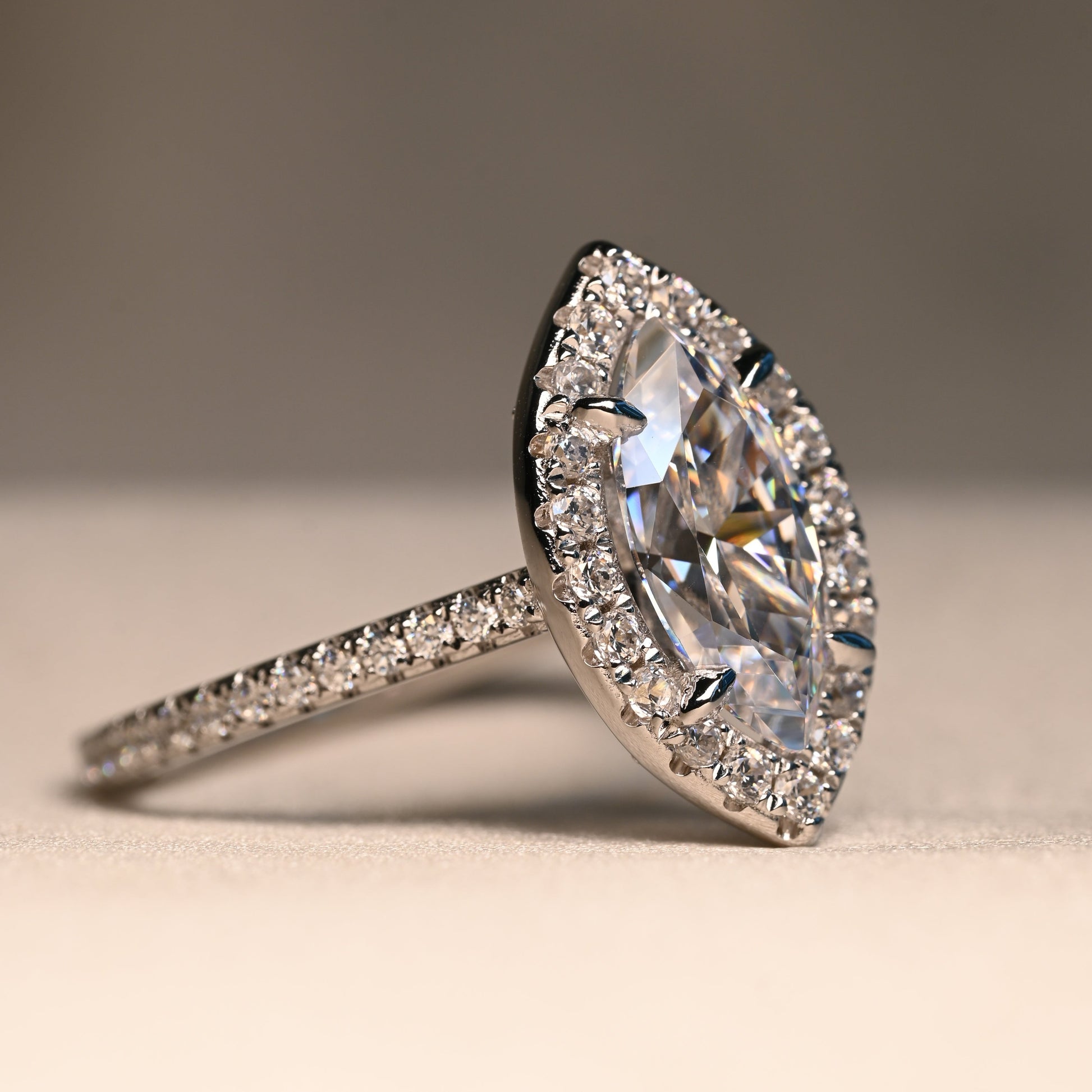 YASMIN Ring | Zirconia