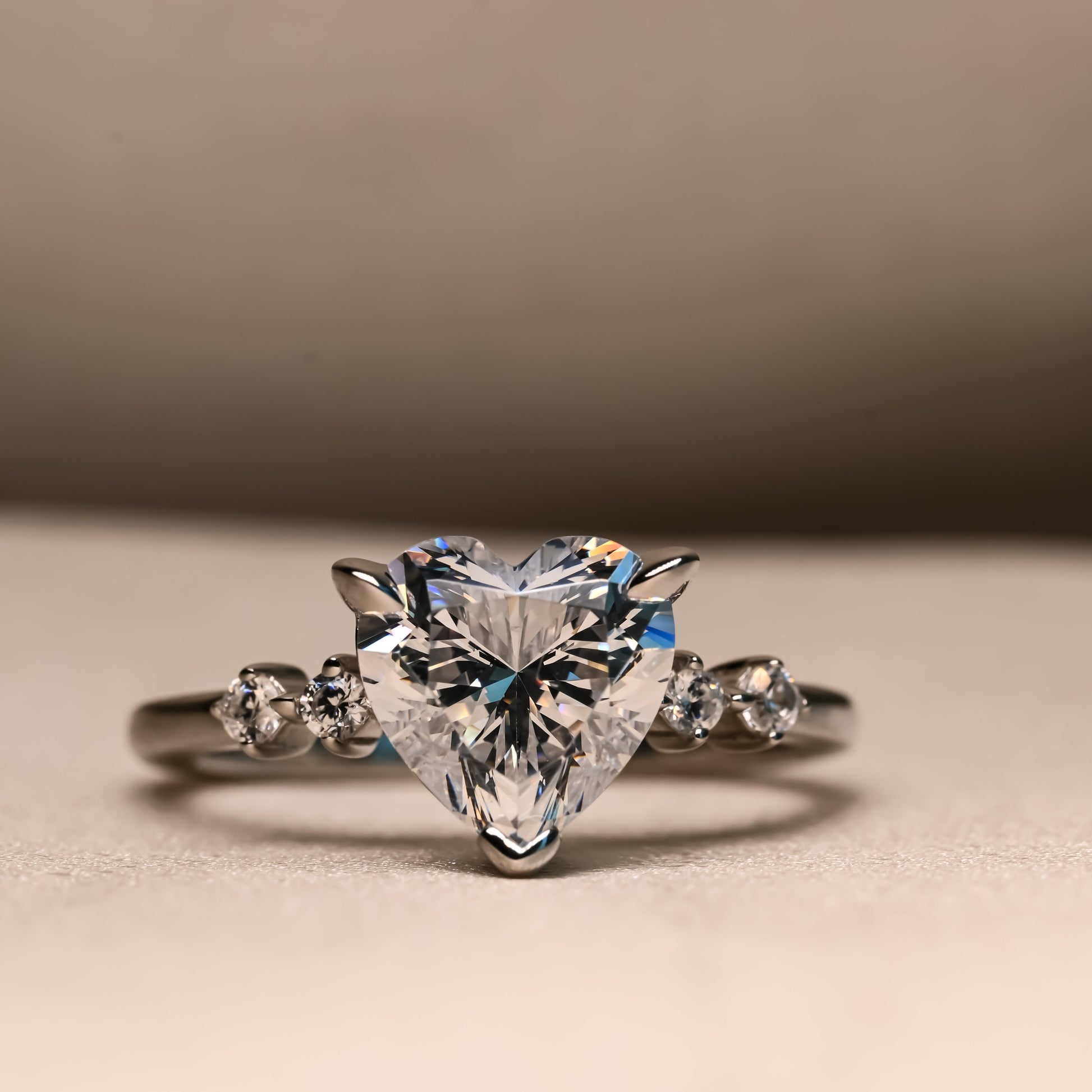 GISELLE Ring | Zirconia