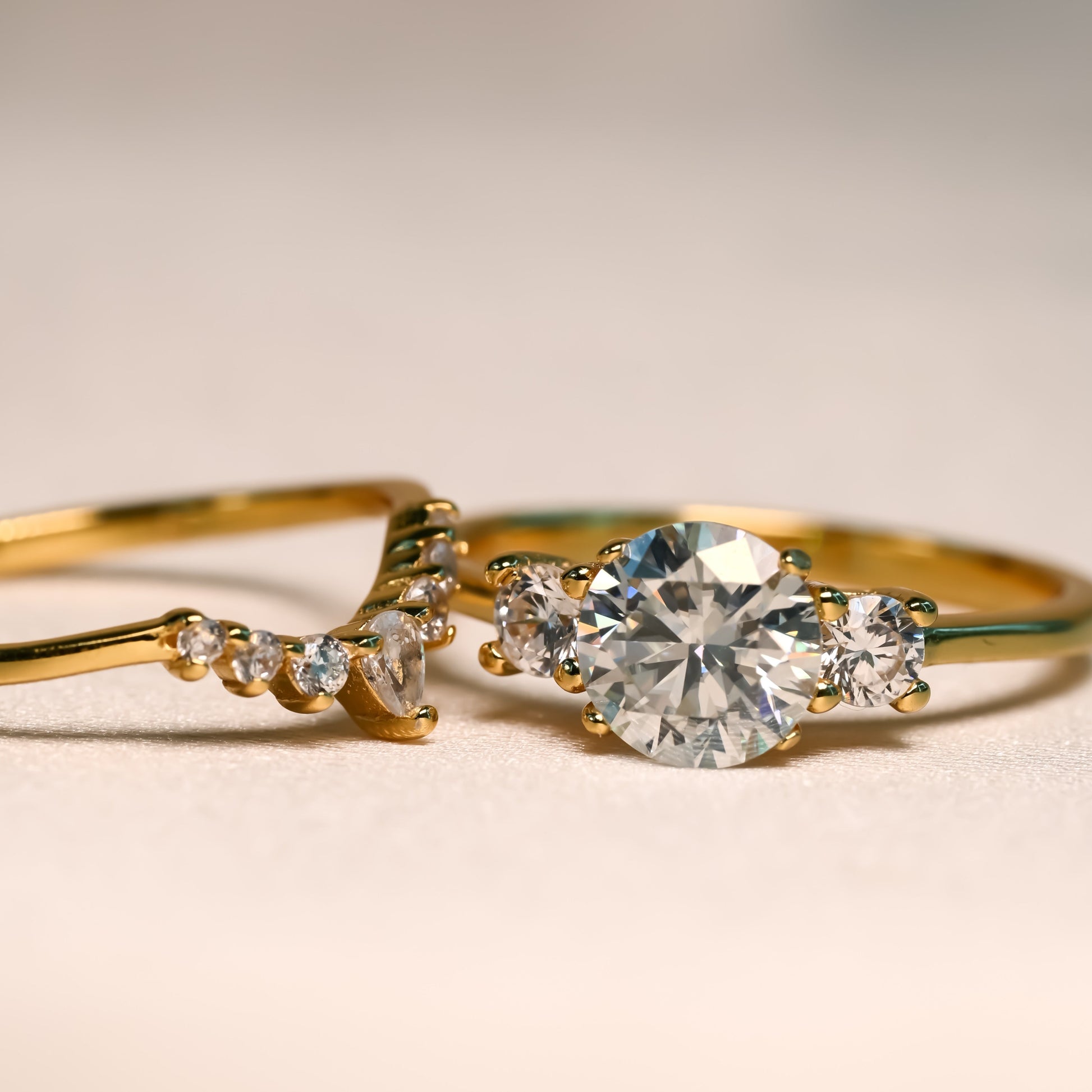 SOLARA Moissanite Ring Set 1ct