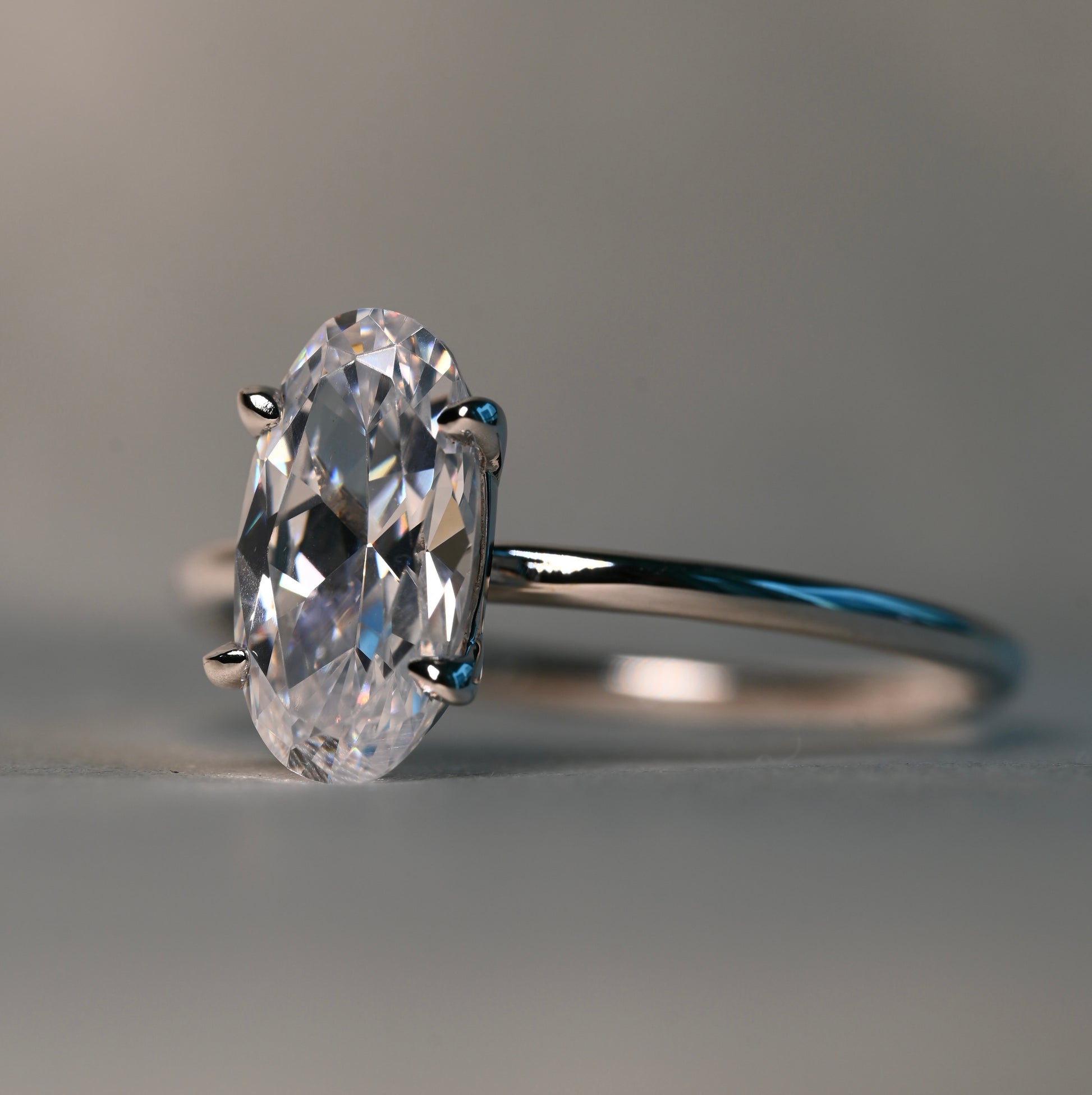 VICTORIA Ring 11mm x 6mm | Zirconia