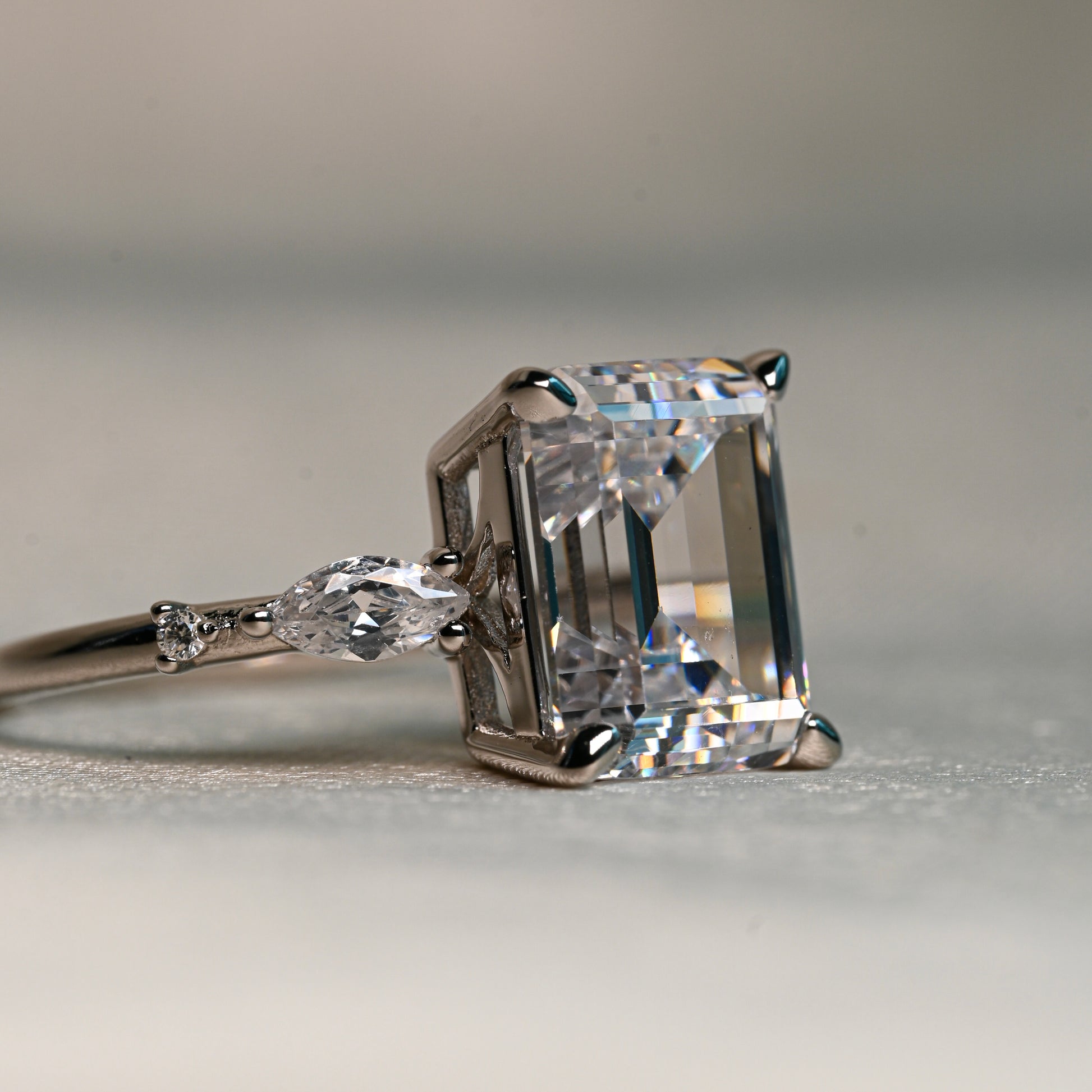 ABEER Ring | Zirconia