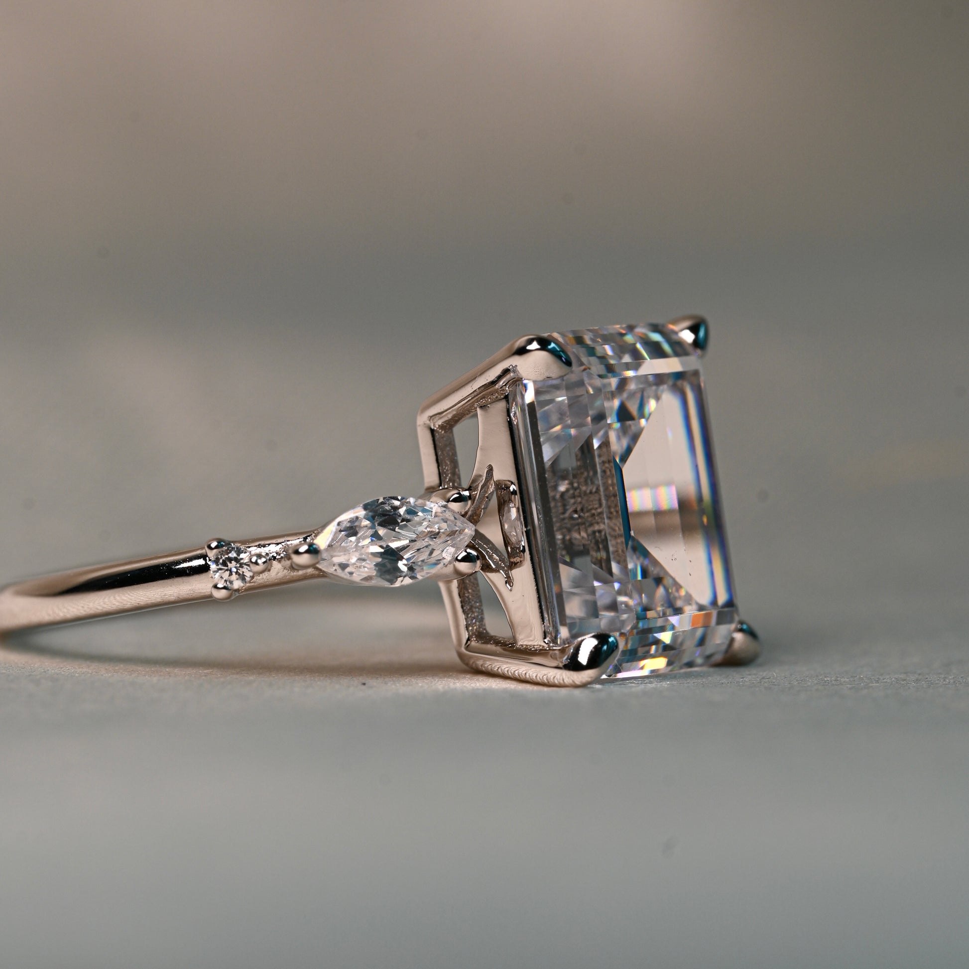 ABEER Ring | Zirconia