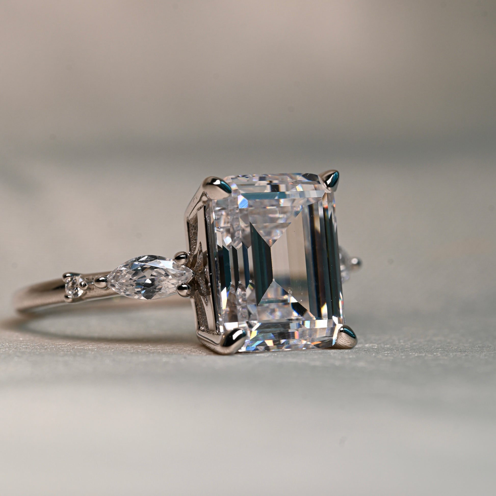 ABEER Ring | Zirconia