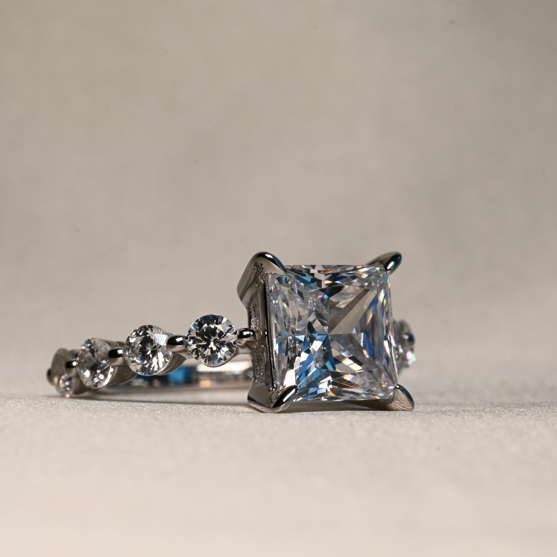 VERA Ring | Zirconia