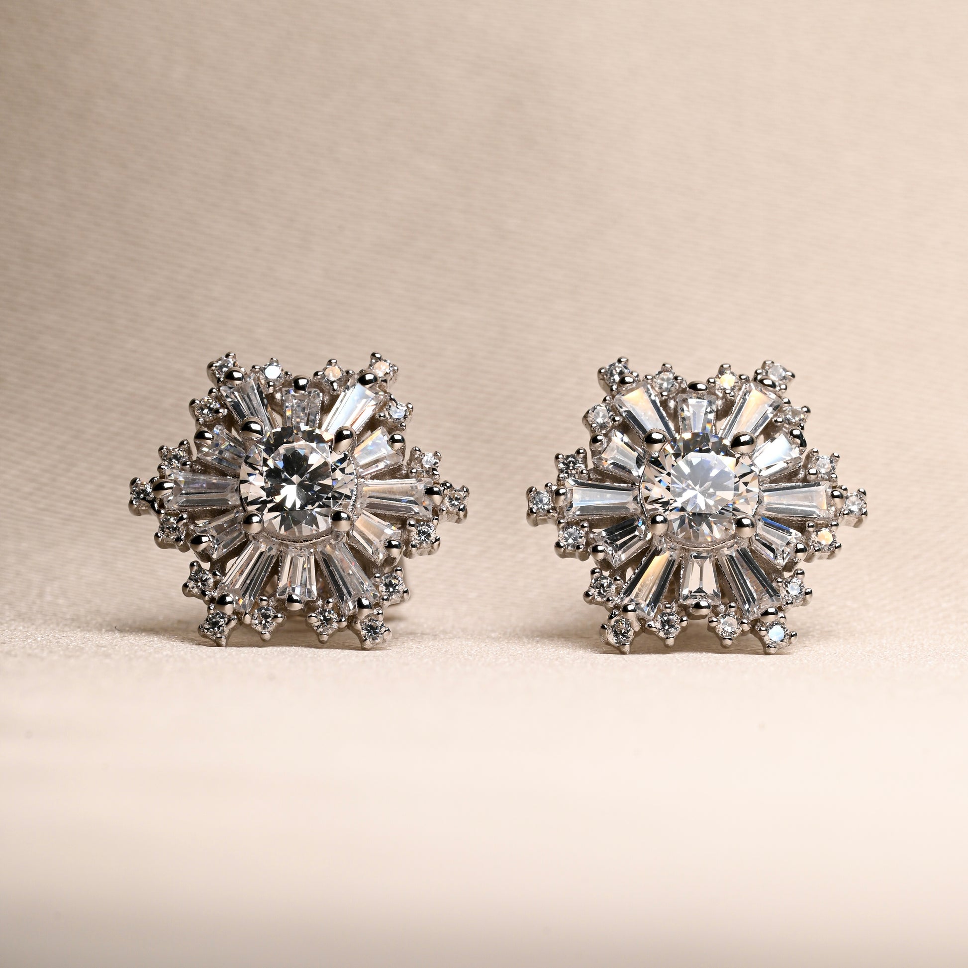 AISHILA Earrings | Zirconia