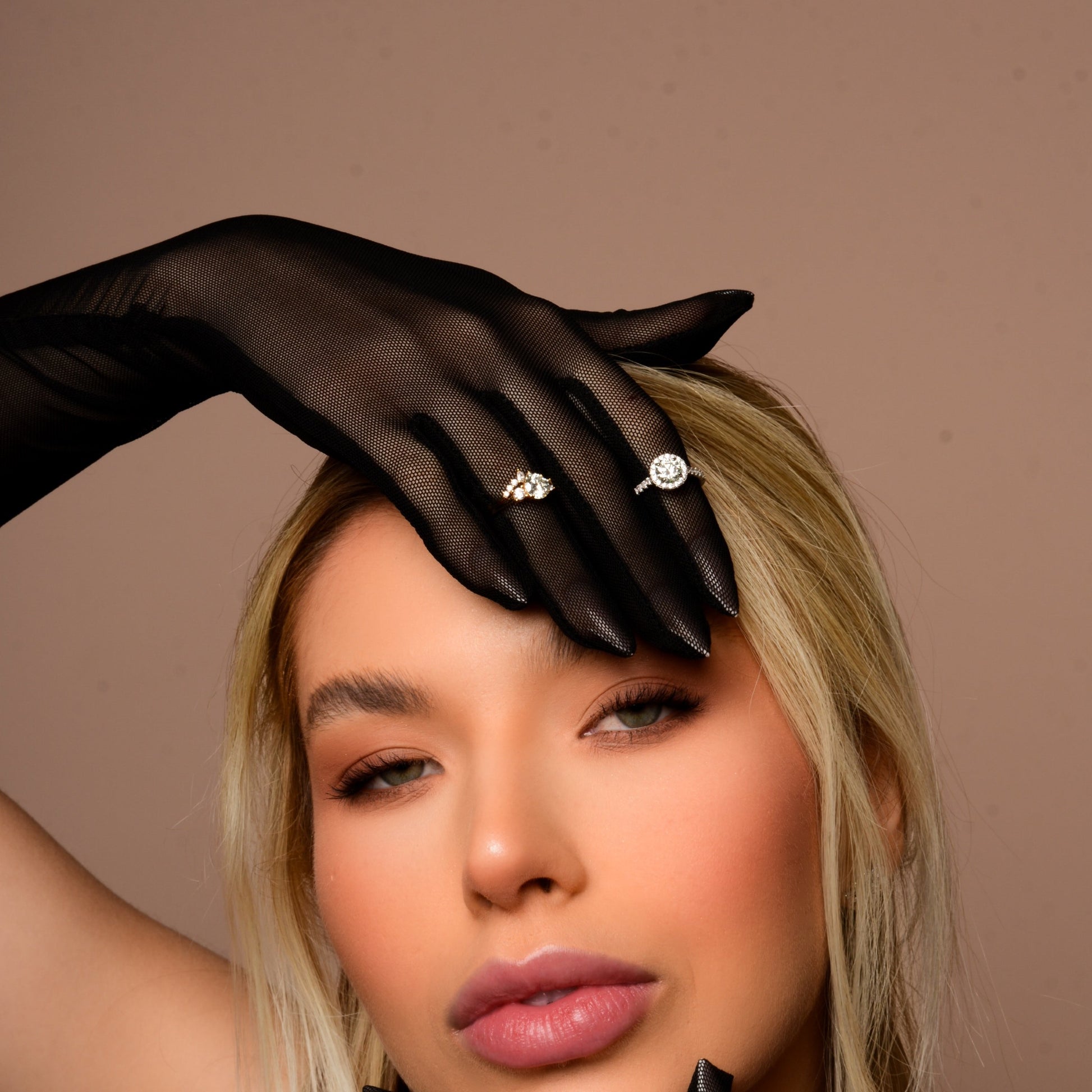 SOLARA Moissanite Ring Set 1ct