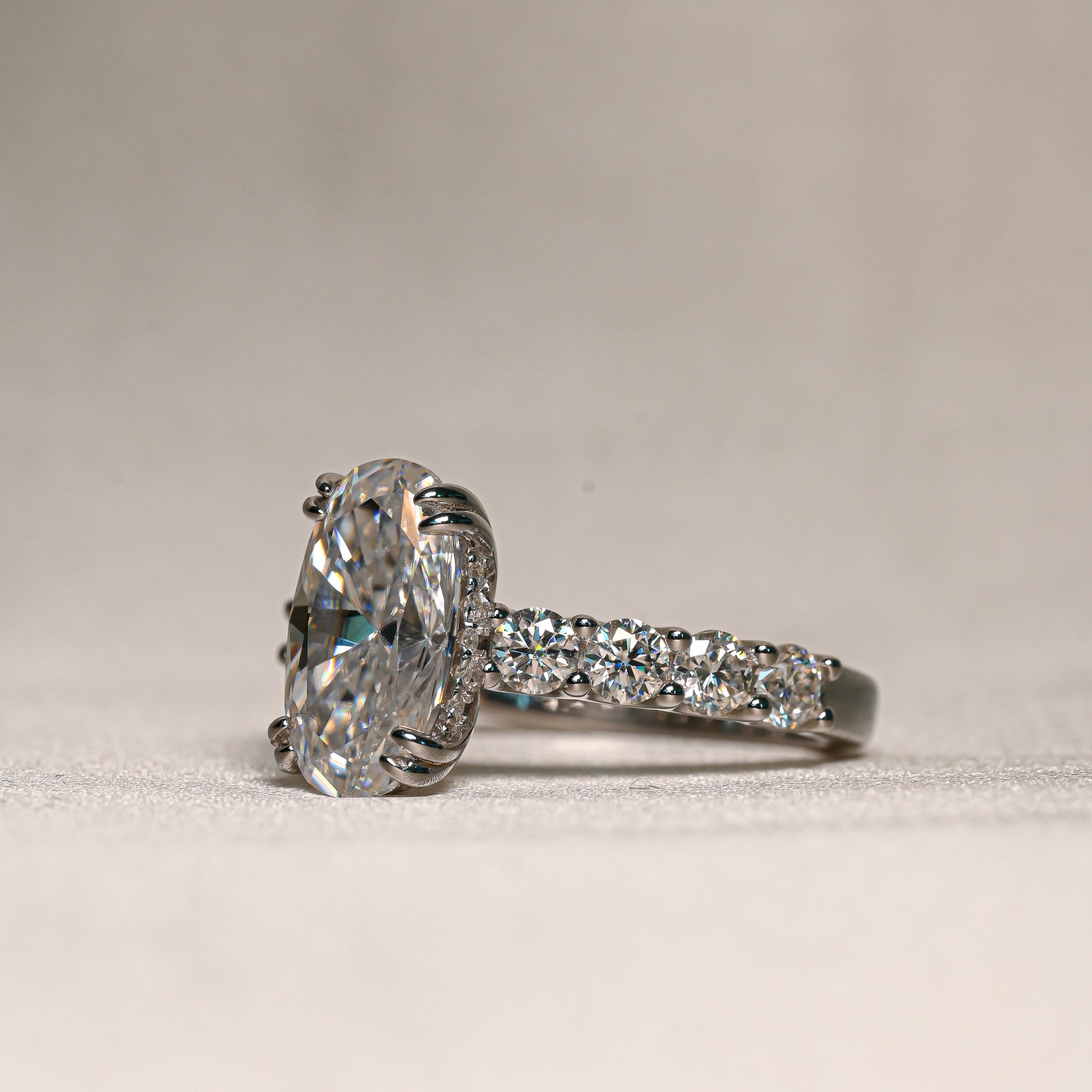 LINDA Moissanite Ring 4ct