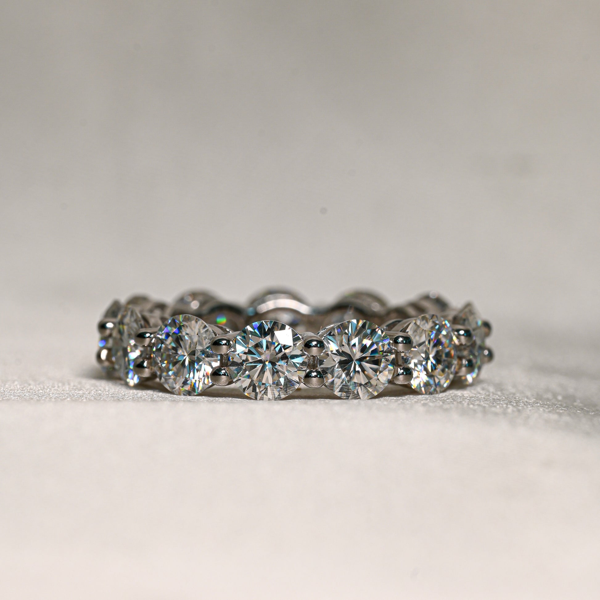 DAISY Moissanite Eternity Band 0.5ct (Full stones 5mm)