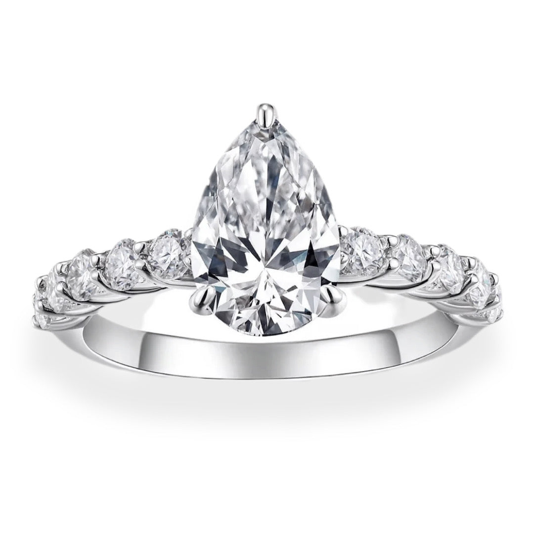 SAMARA Moissanite Ring 3ct