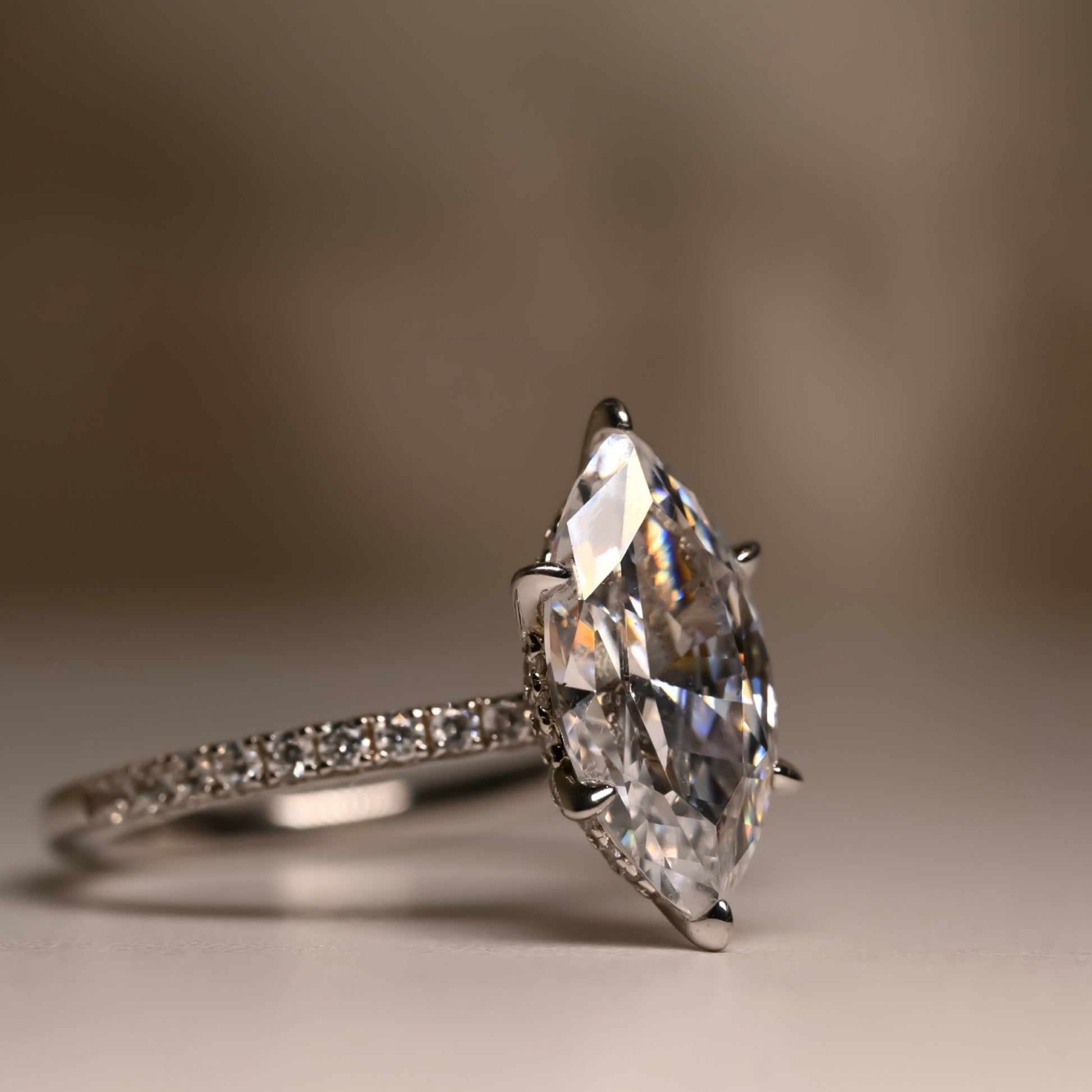 RAISA Ring | Zirconia