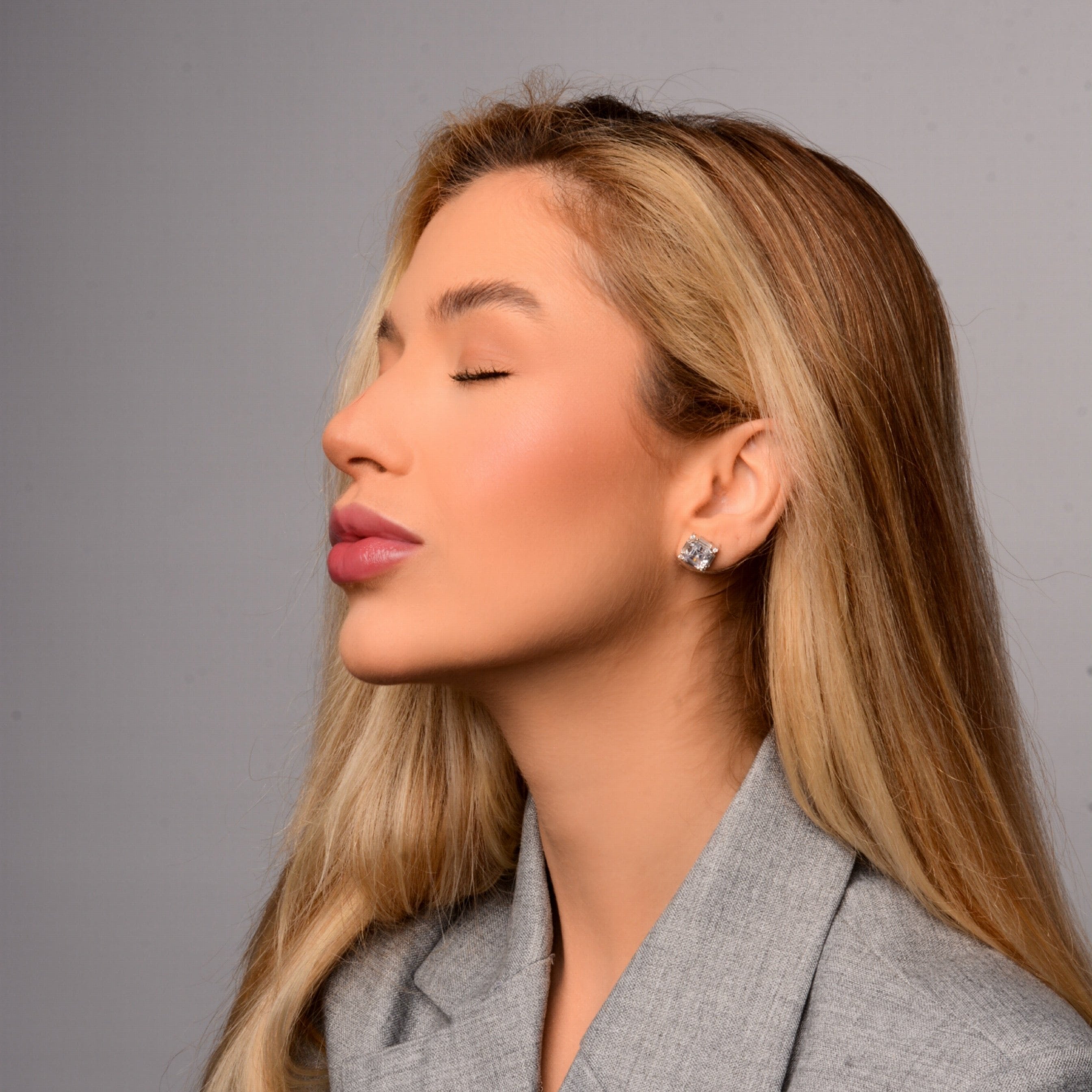 NORA Earrings | Zirconia