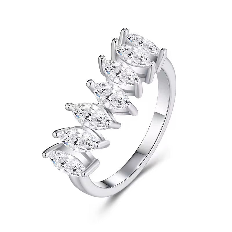 OLIVIA Moissanite Band 0.3ct
