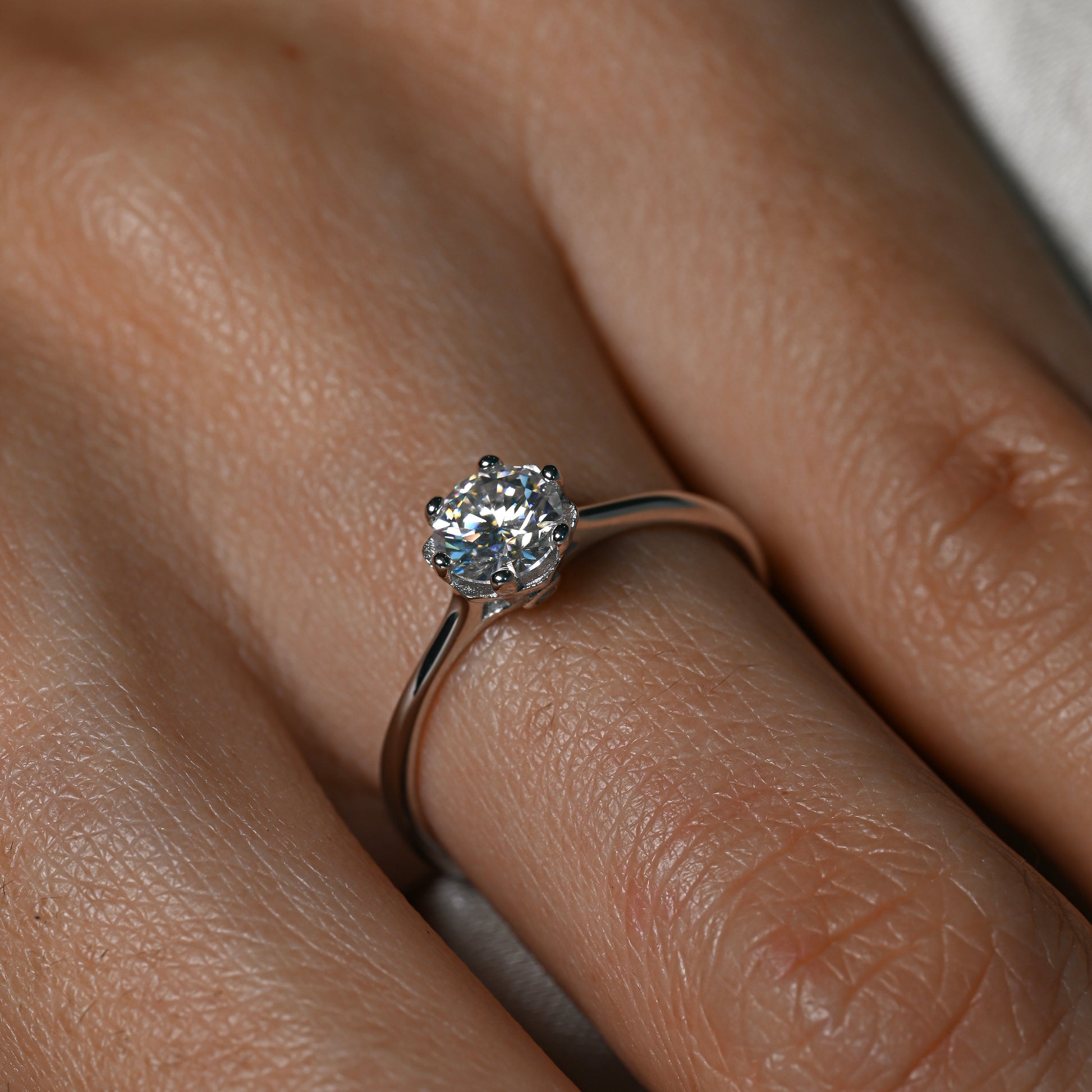 AMANDA 0.5 Carat Round Brilliant Moissanite Ring in Sterling Silver