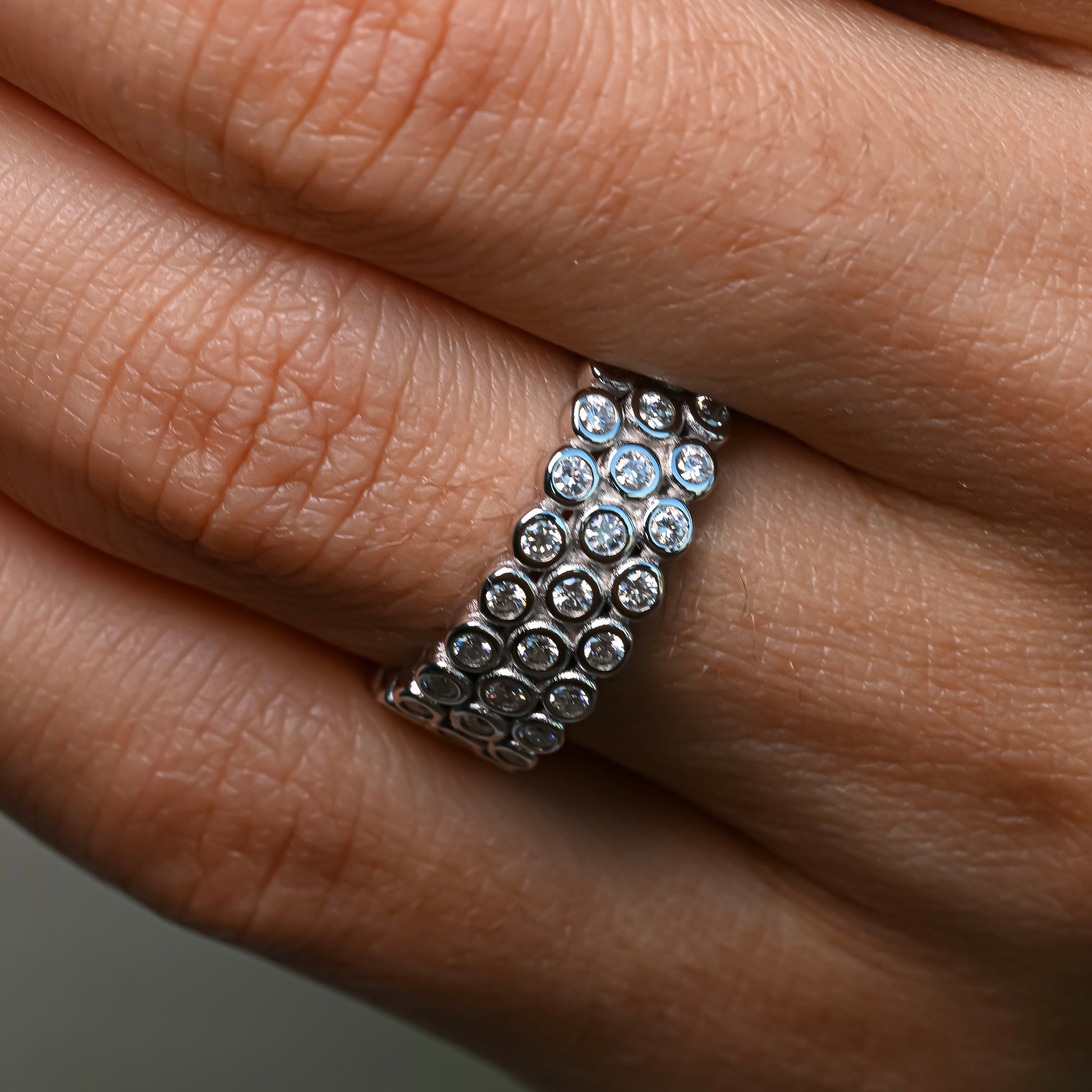 MELINDA Moissanite Band 0.02ct