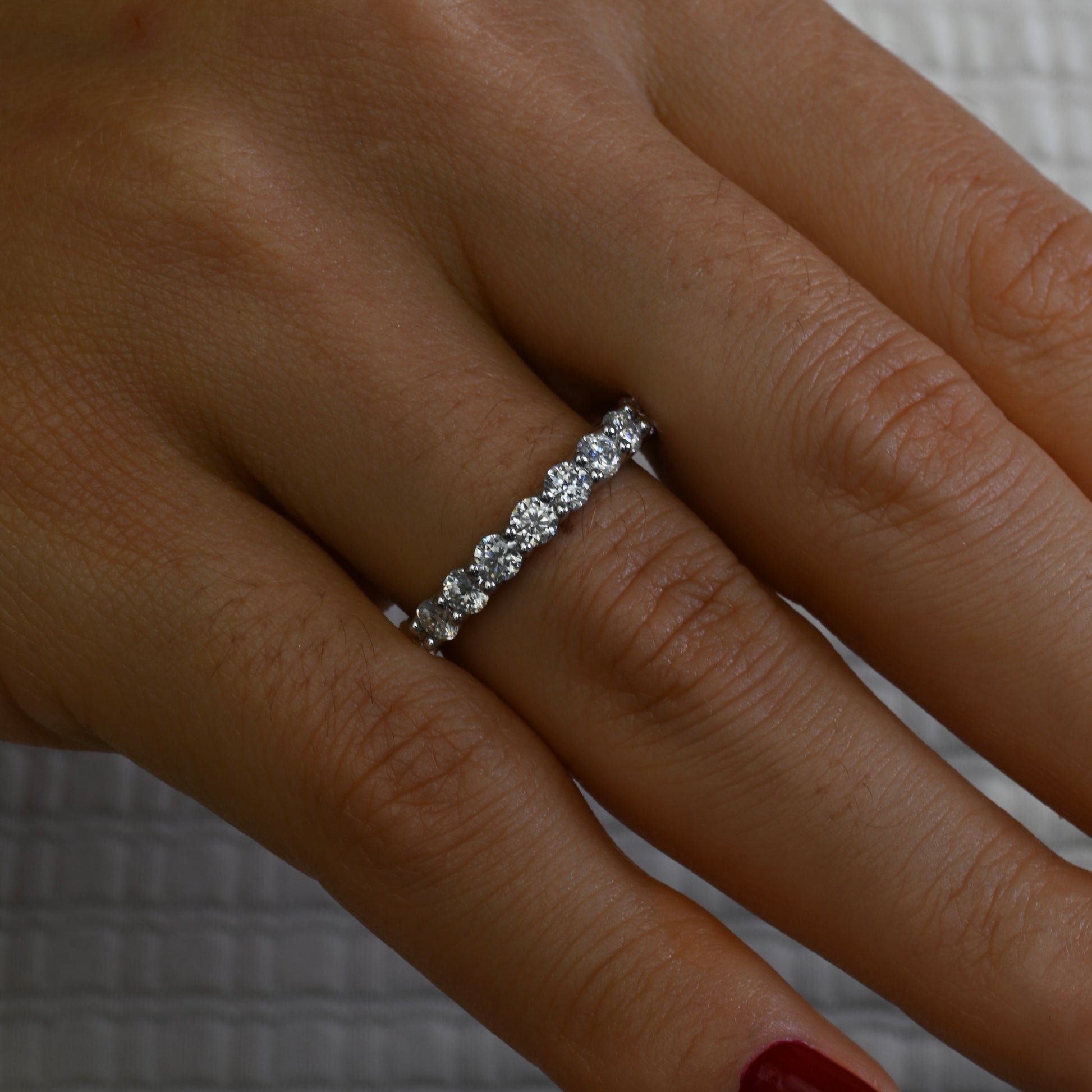 HAIFA 0.1 ct (3 mm) Full-Stone Moissanite Band in Sterling Silver