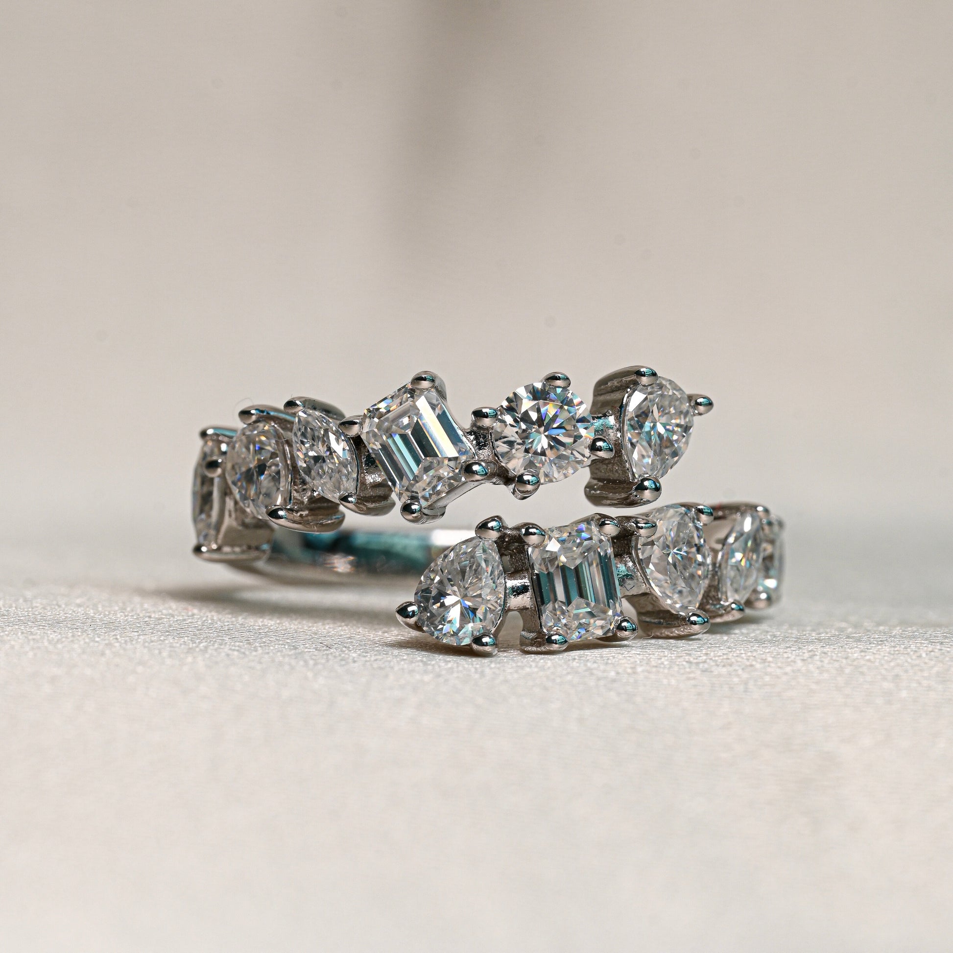 ALANA 0.8 ct Moissanite Ring (Emerald, Pear, Marquise Cut)