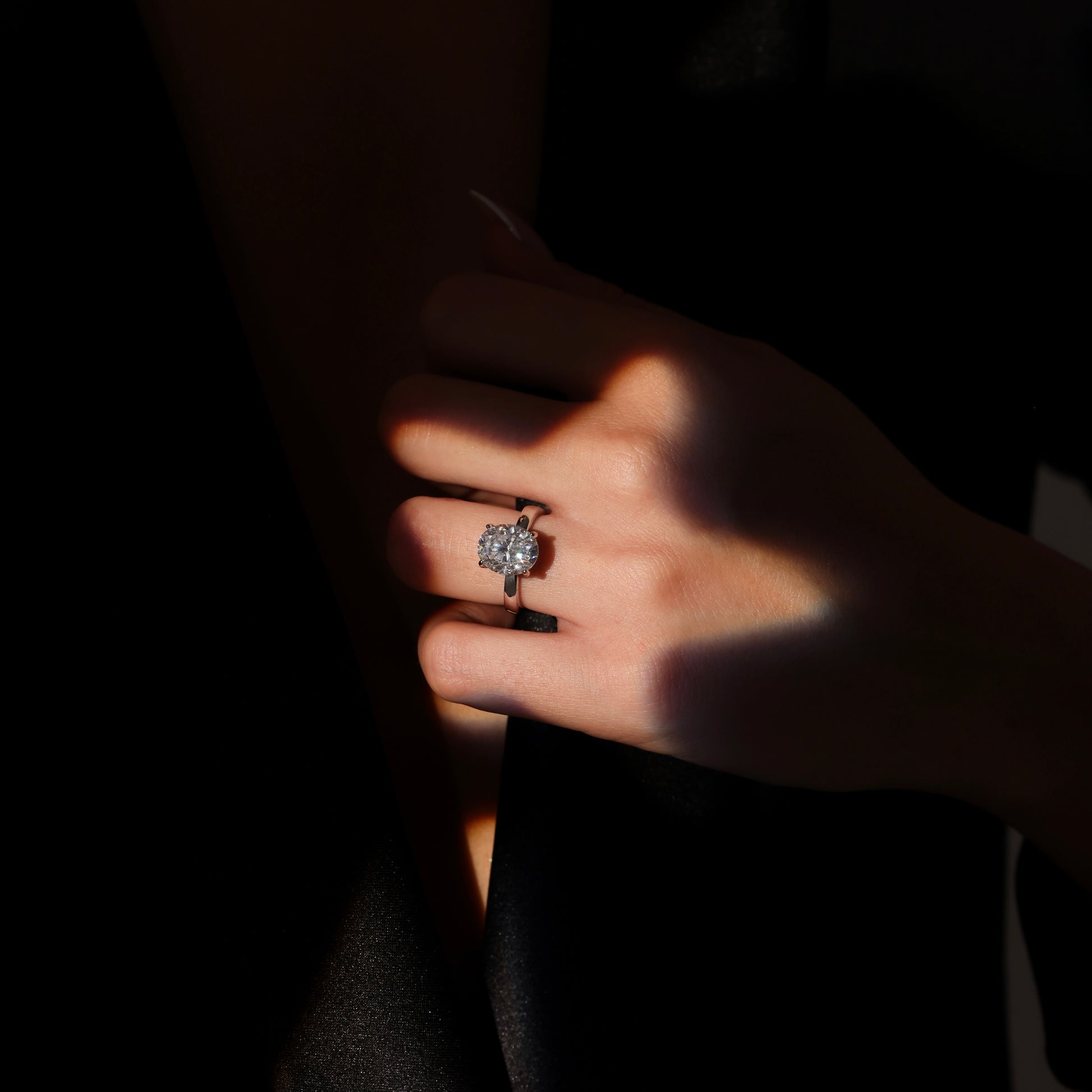 LUXE Moissanite Ring 5ct