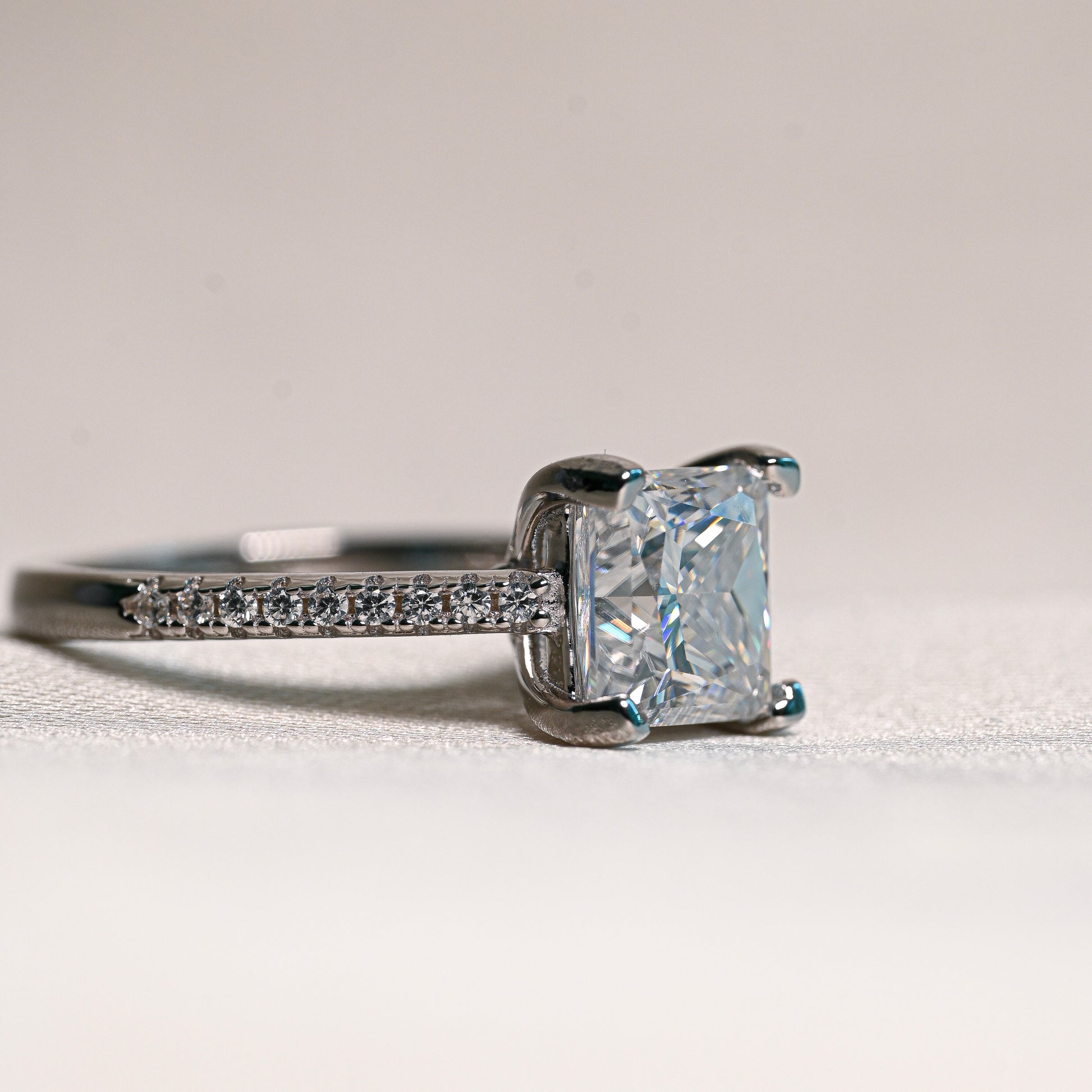 CARMELIA 2 Carat Princess-cut Moissanite Ring in Sterling Silver