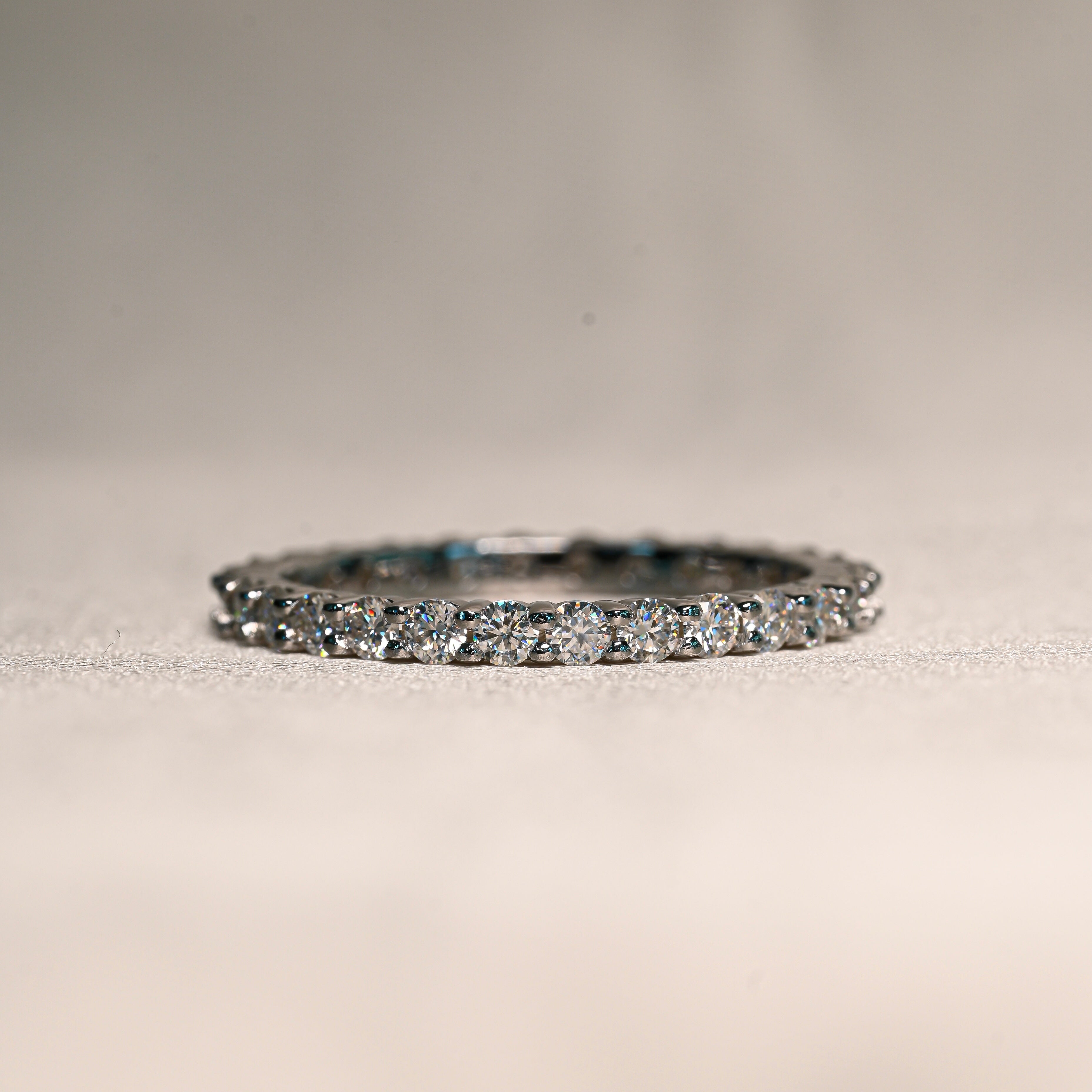 DORA Moissanite Band 0.03ct (Full stones 2mm)