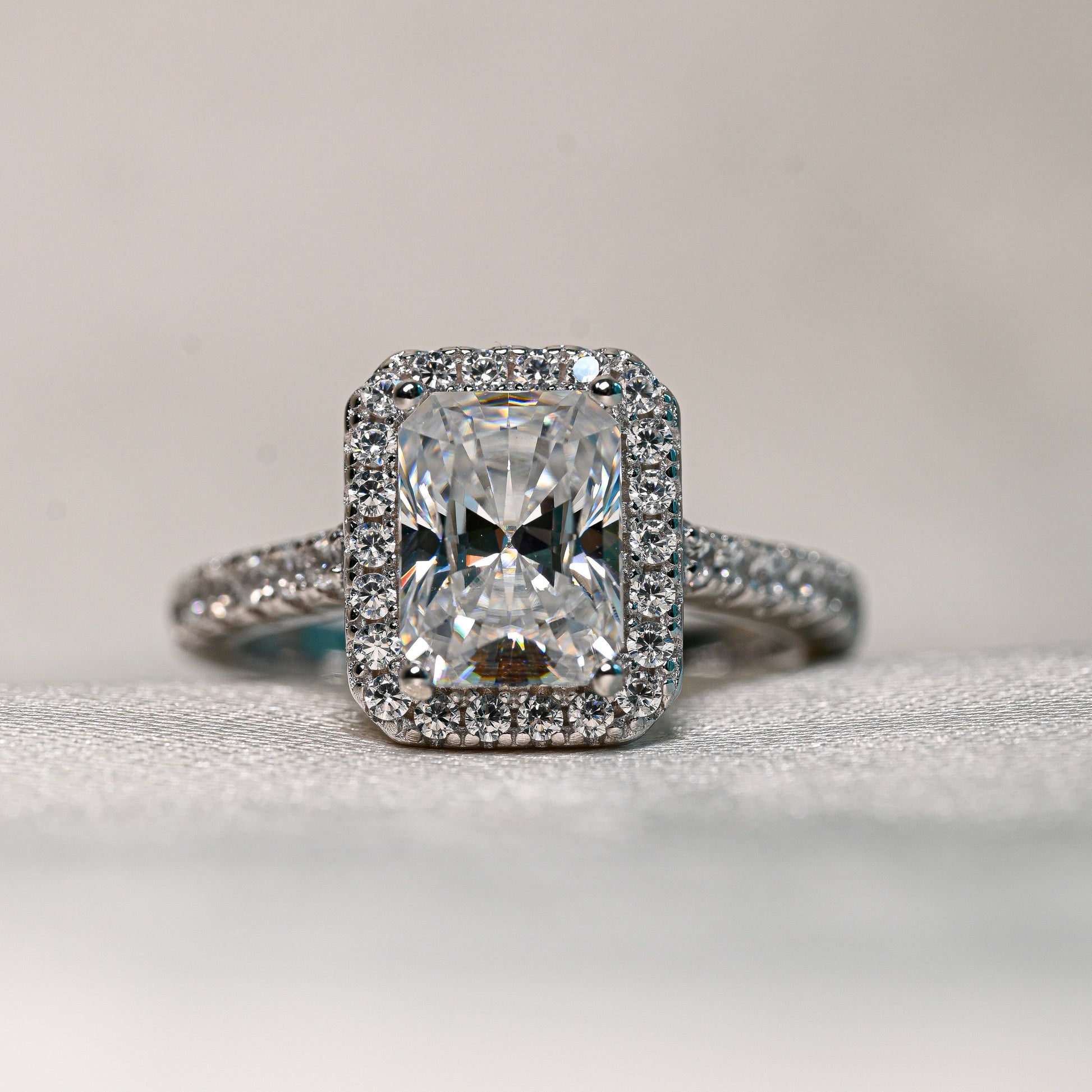 LILIAN 2 Carat Radiant-Cut Moissanite Ring in Sterling Silver