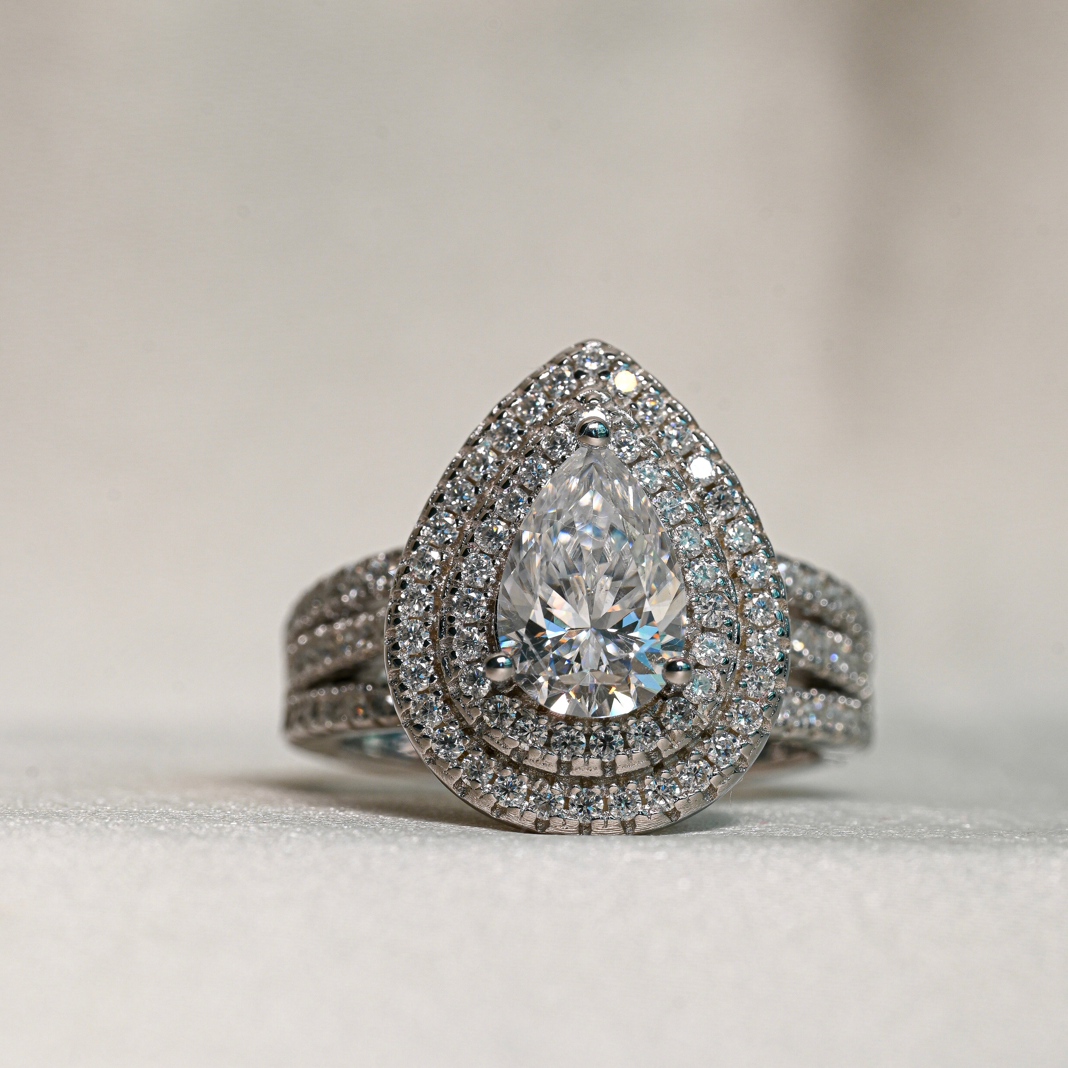 TAHIRA 1.5 Carat Pear-Cut Moissanite Ring Set in Sterling Silver