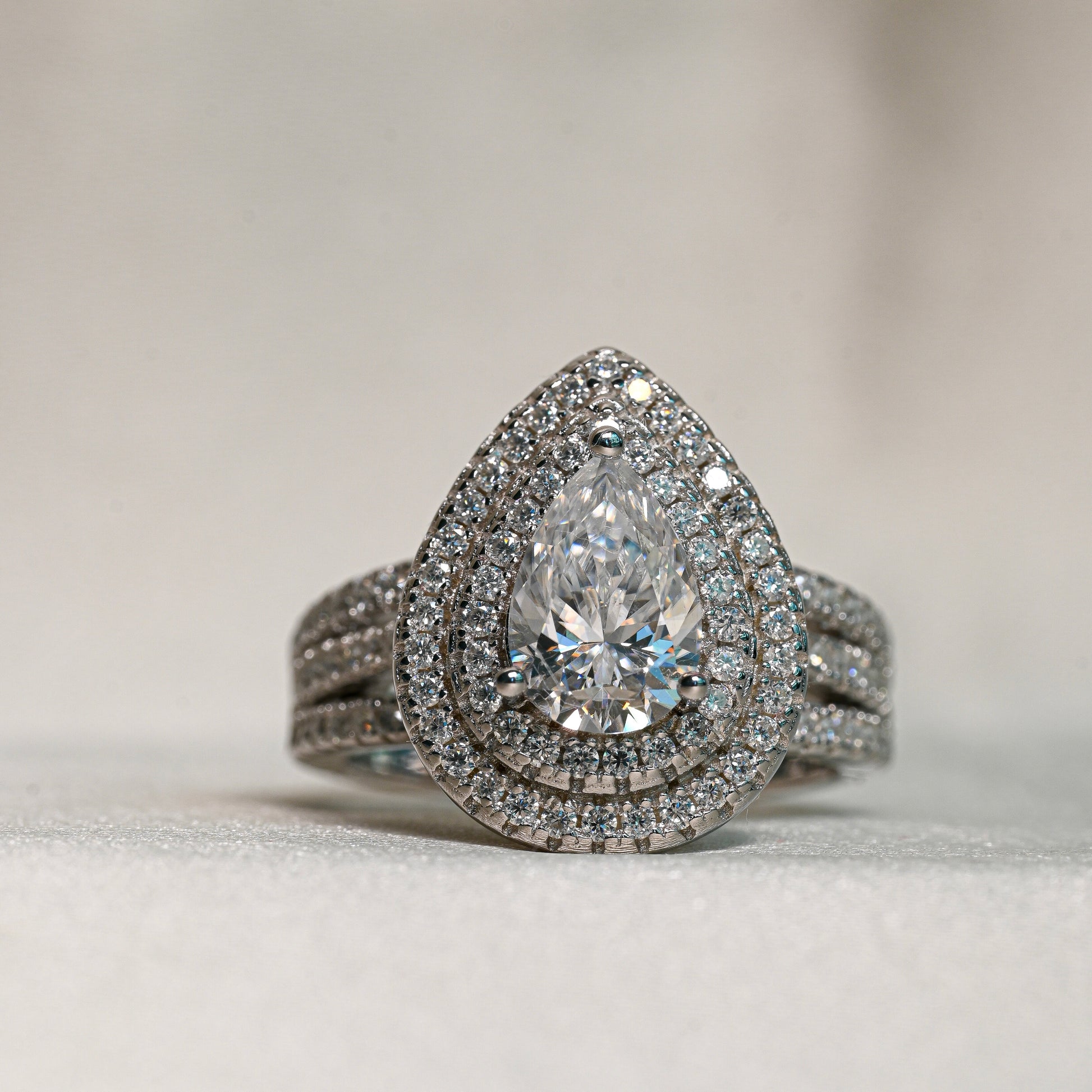 TAHIRA 1.5 Carat Pear-Cut Moissanite Ring Set in Sterling Silver