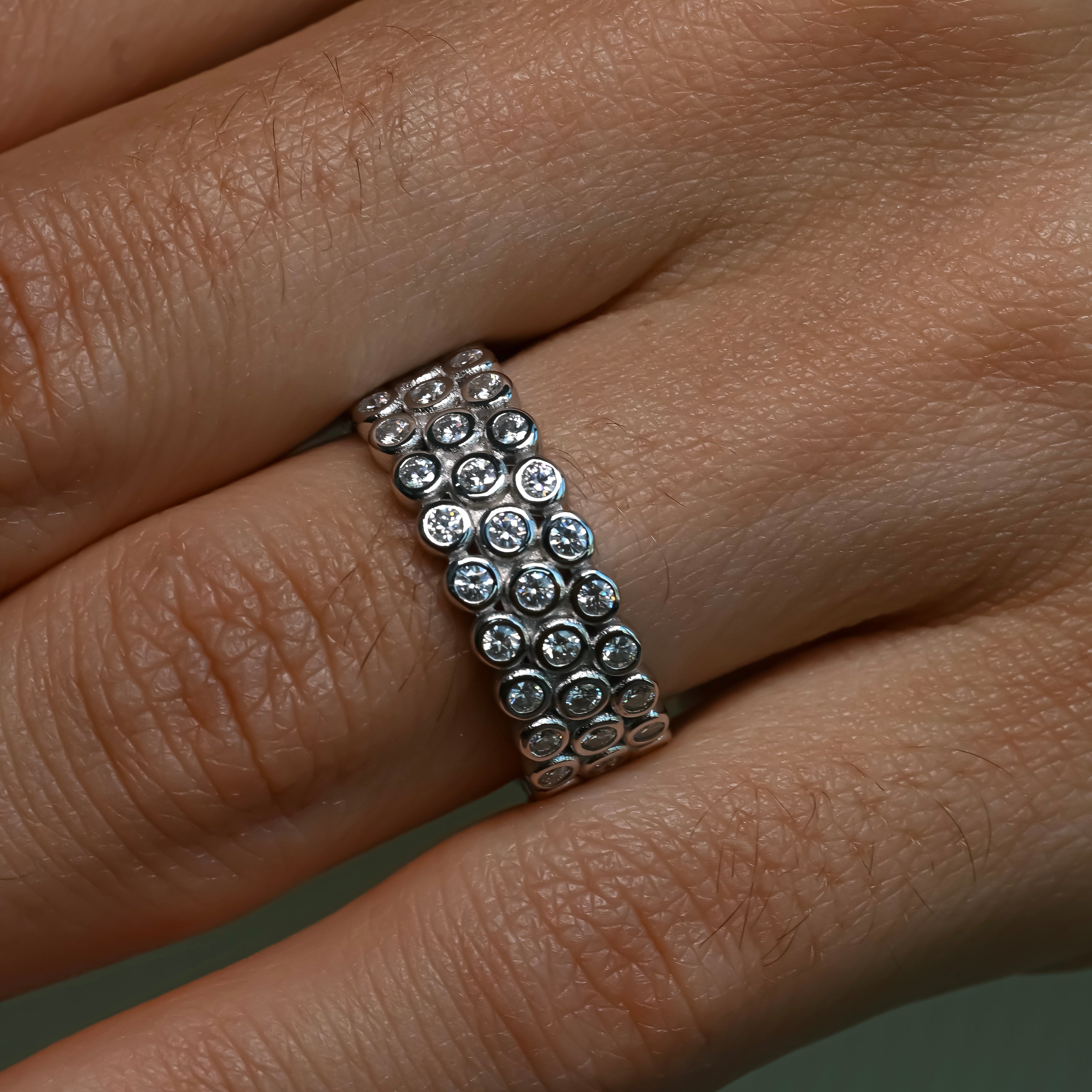 MELINDA Moissanite Band 0.02ct
