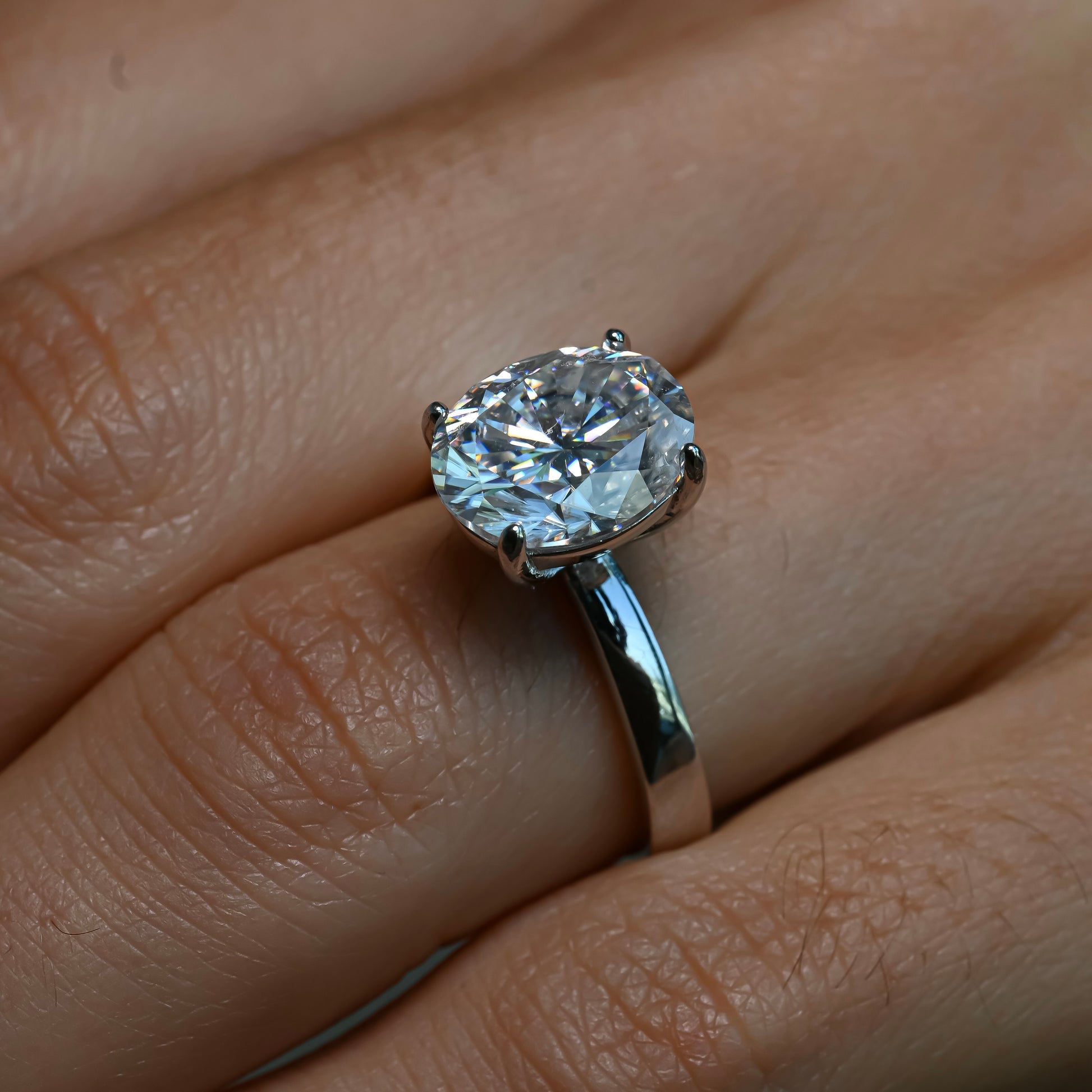 LUXE Moissanite Ring 5ct