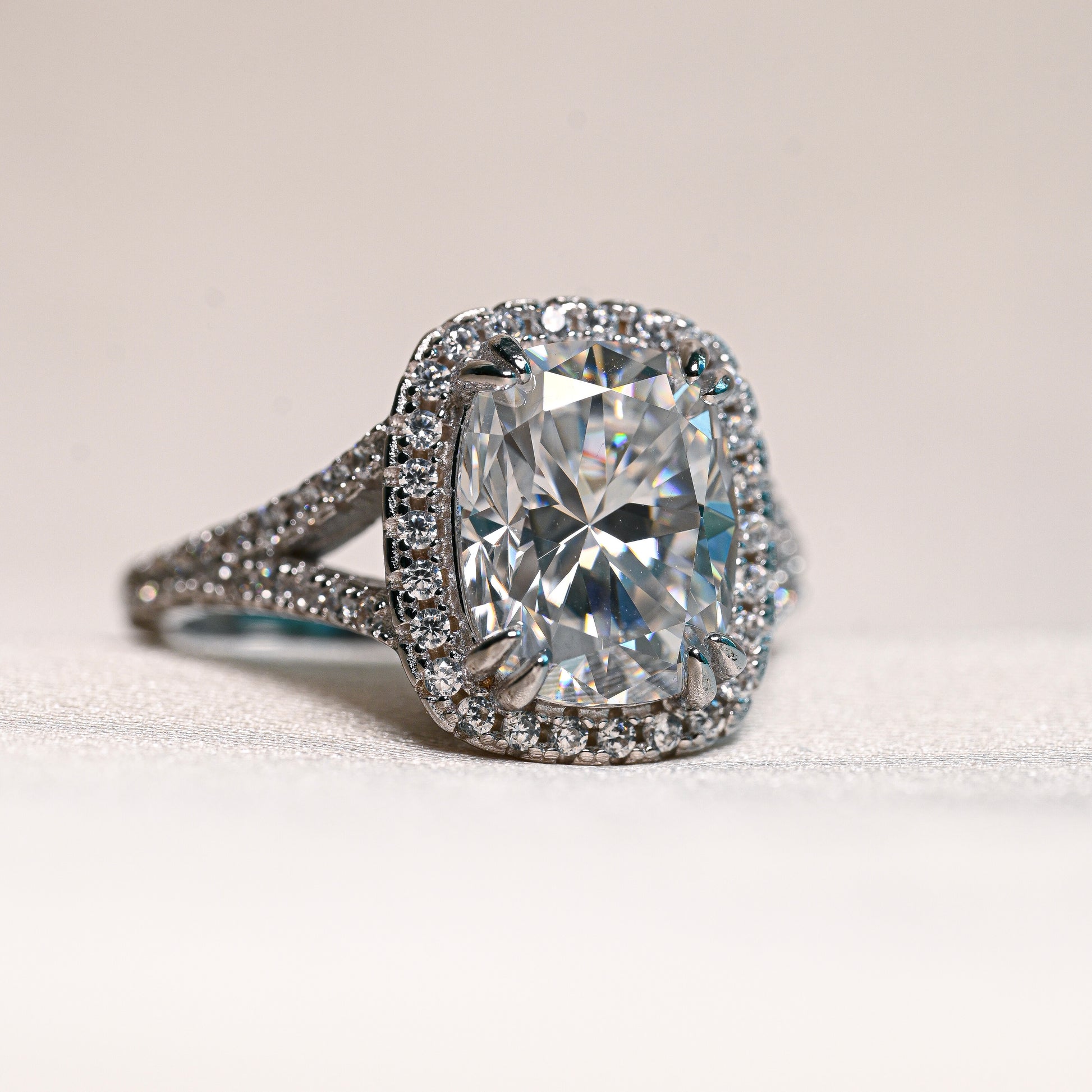 ELSIE 4 Carat Cushion-Cut Moissanite Ring in Sterling Silver