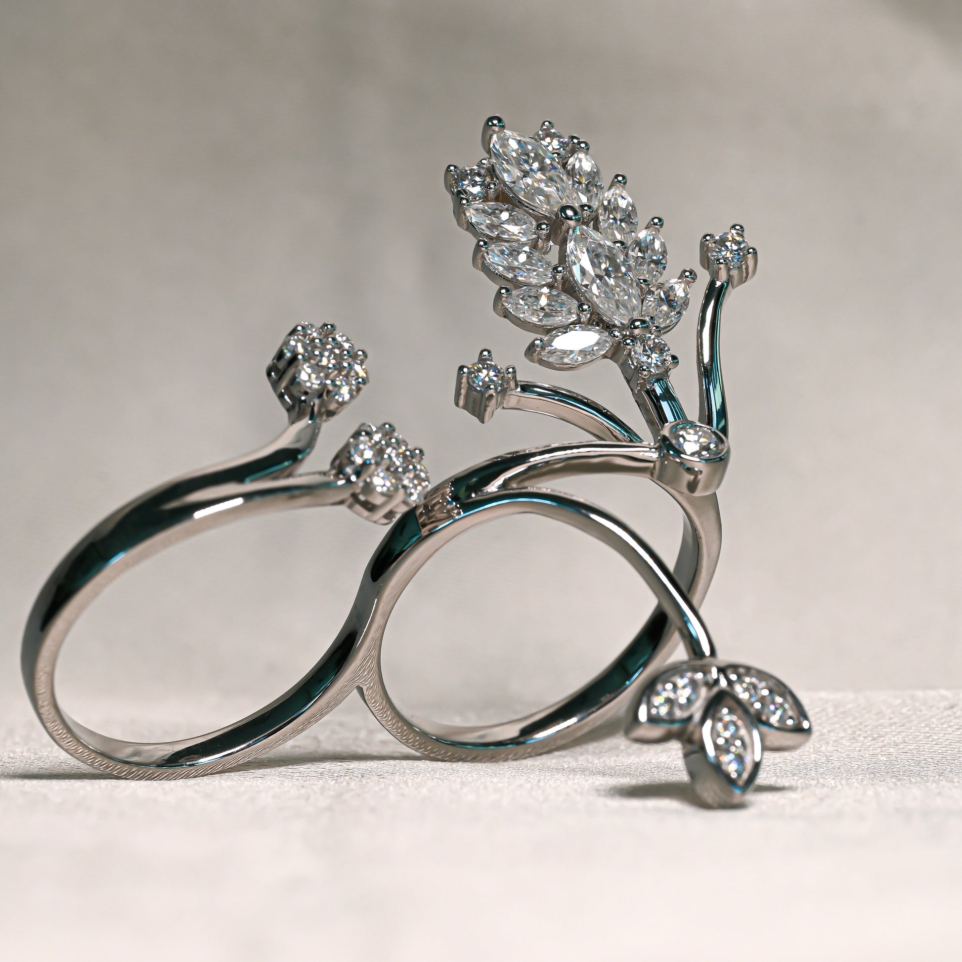 FLORAL Double  Moissanite Ring 0.3ct