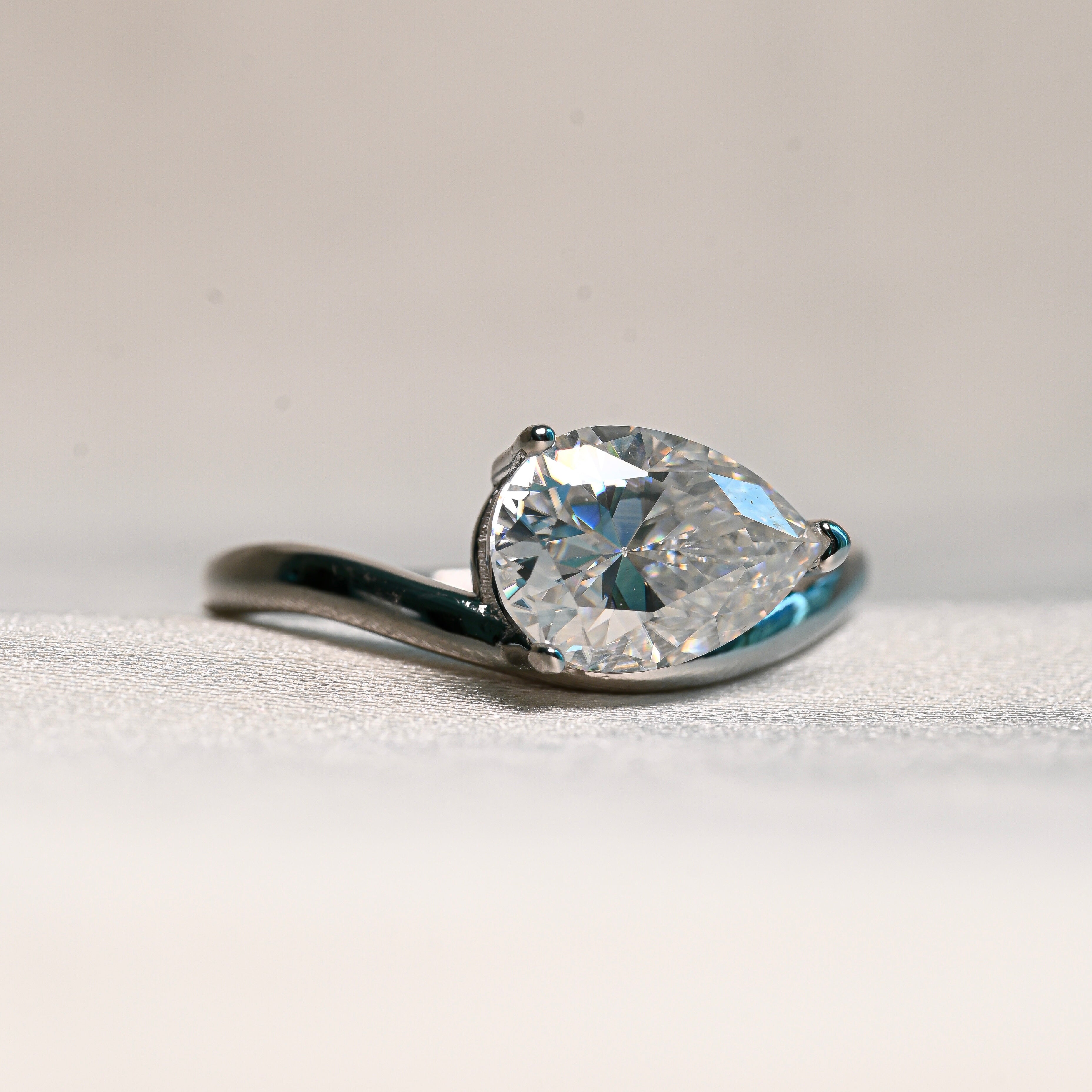 VIVIANA 2 Carat Pear-Cut Moissanite Ring in Sterling Silver