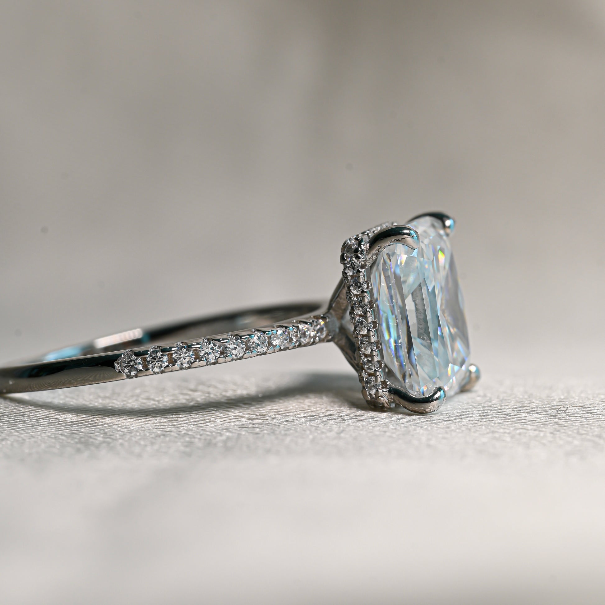 PAMELA 4 Carat Radiant-cut Moissanite Ring in Sterling Silver