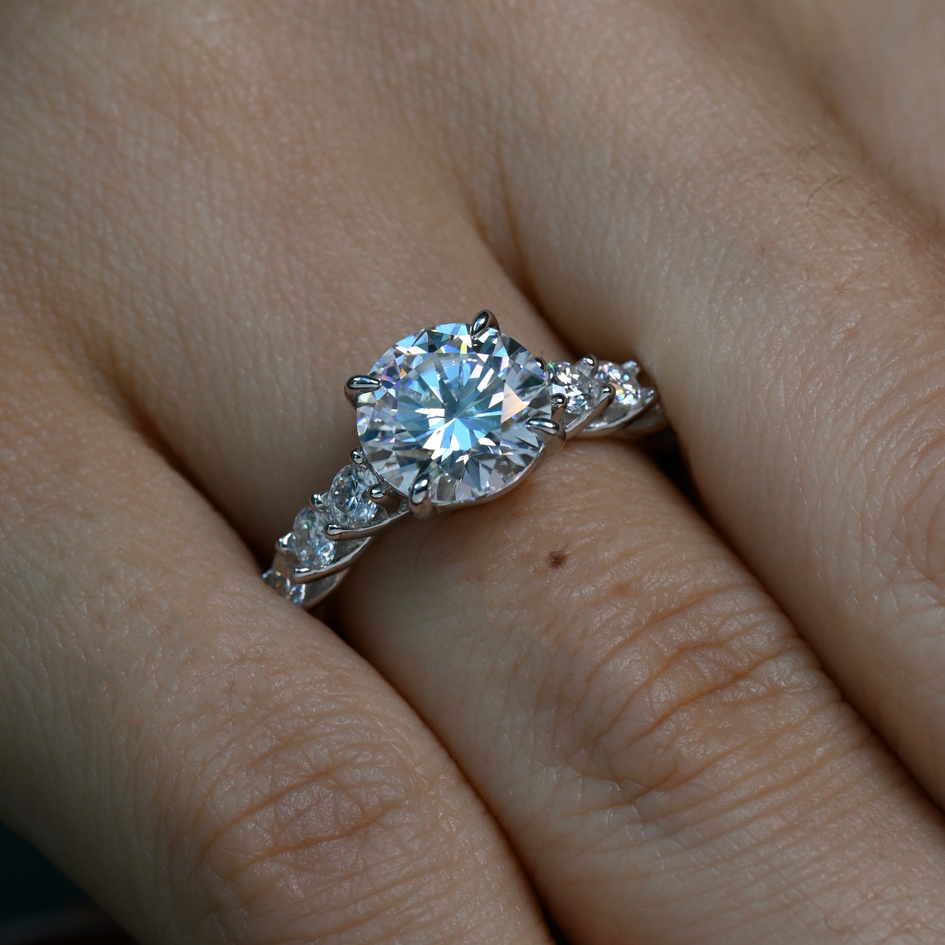 YASMEEN 3 Carat Round Brilliant Moissanite Ring in Sterling Silver