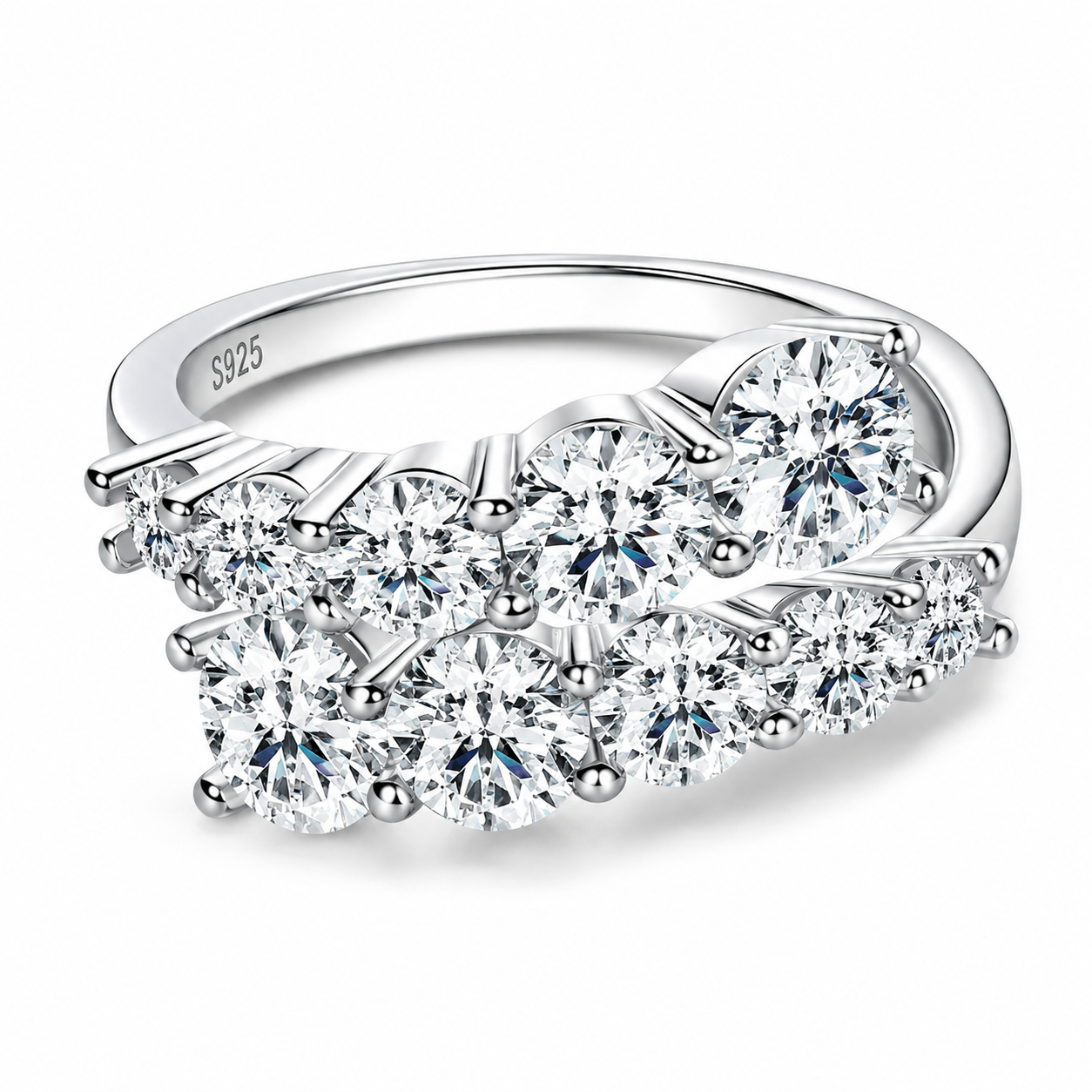 ZARIAH 0.6 ct (5.5 mm) Round Brilliant Moissanite Ring in Sterling Silver