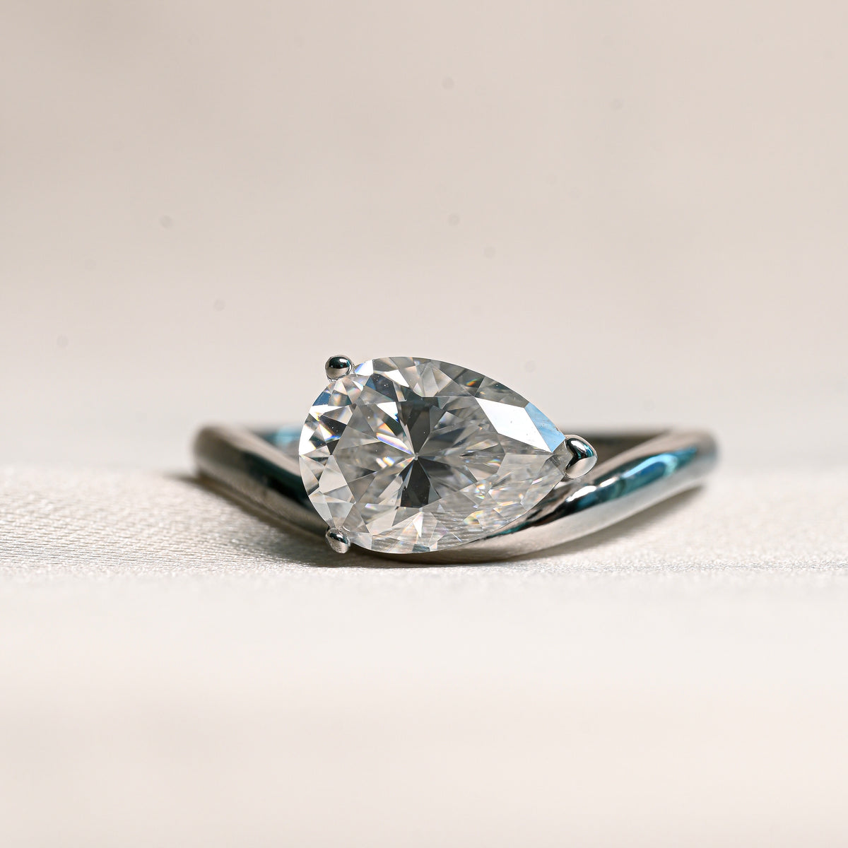 VIVIANA 2 Carat Pear-Cut Moissanite Ring in Sterling Silver