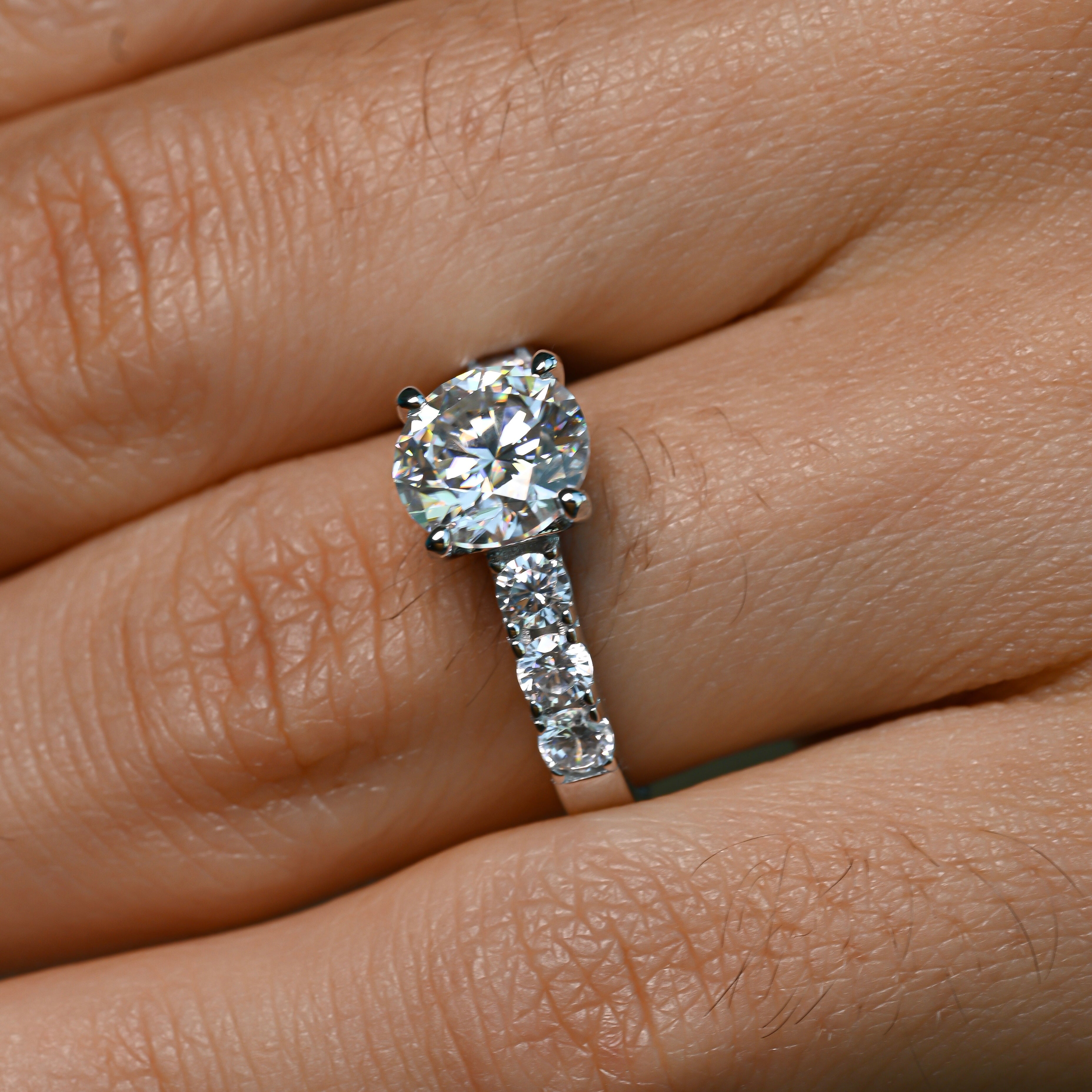 HEBA Moissanite Ring 2ct