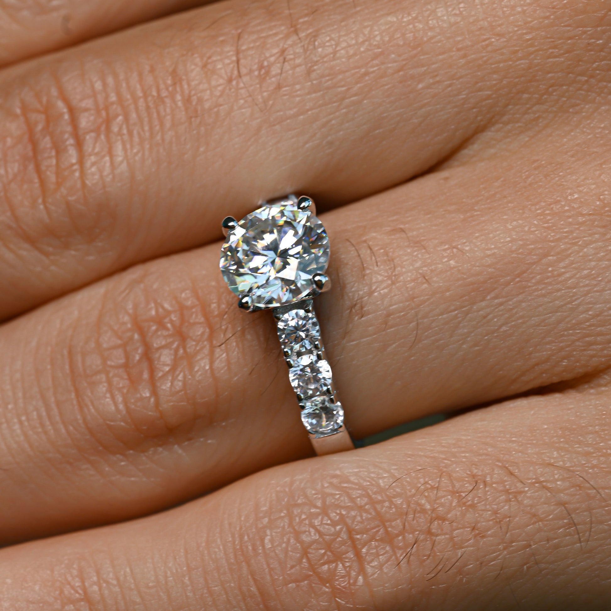 HEBA Moissanite Ring 2ct
