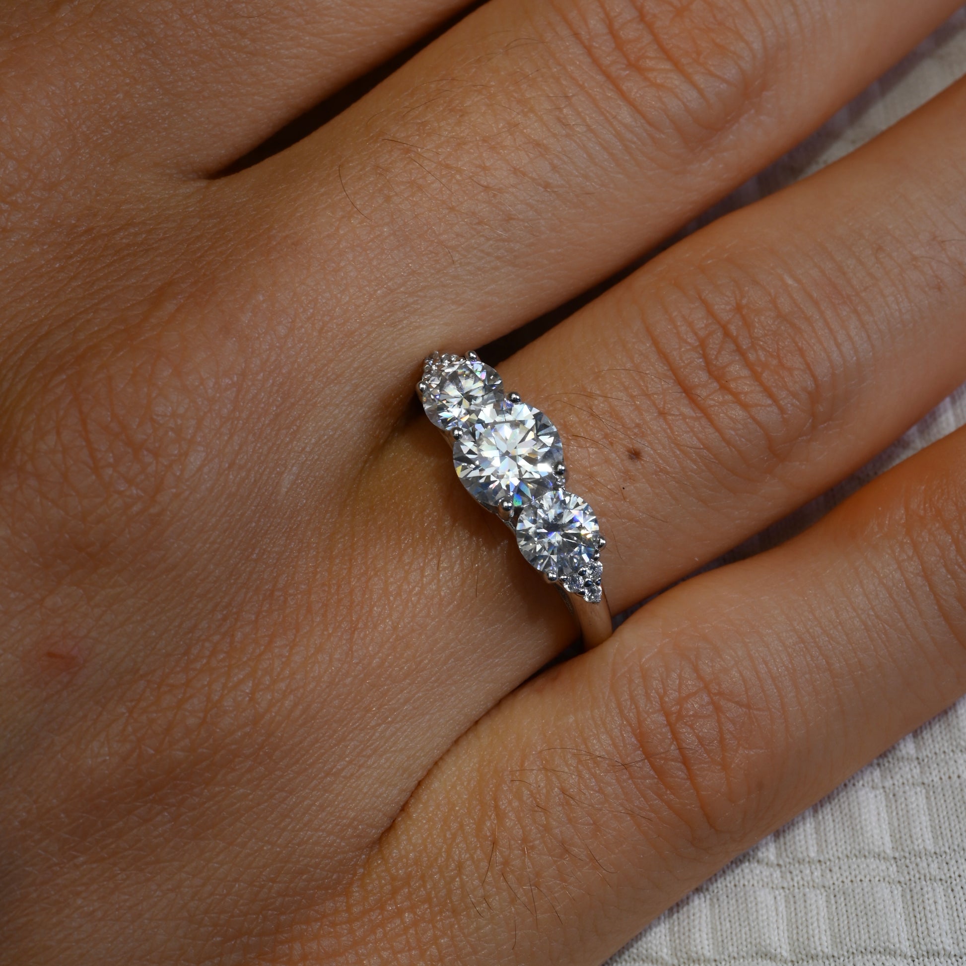 HAMDA Moissanite 1ct + 0.5ct