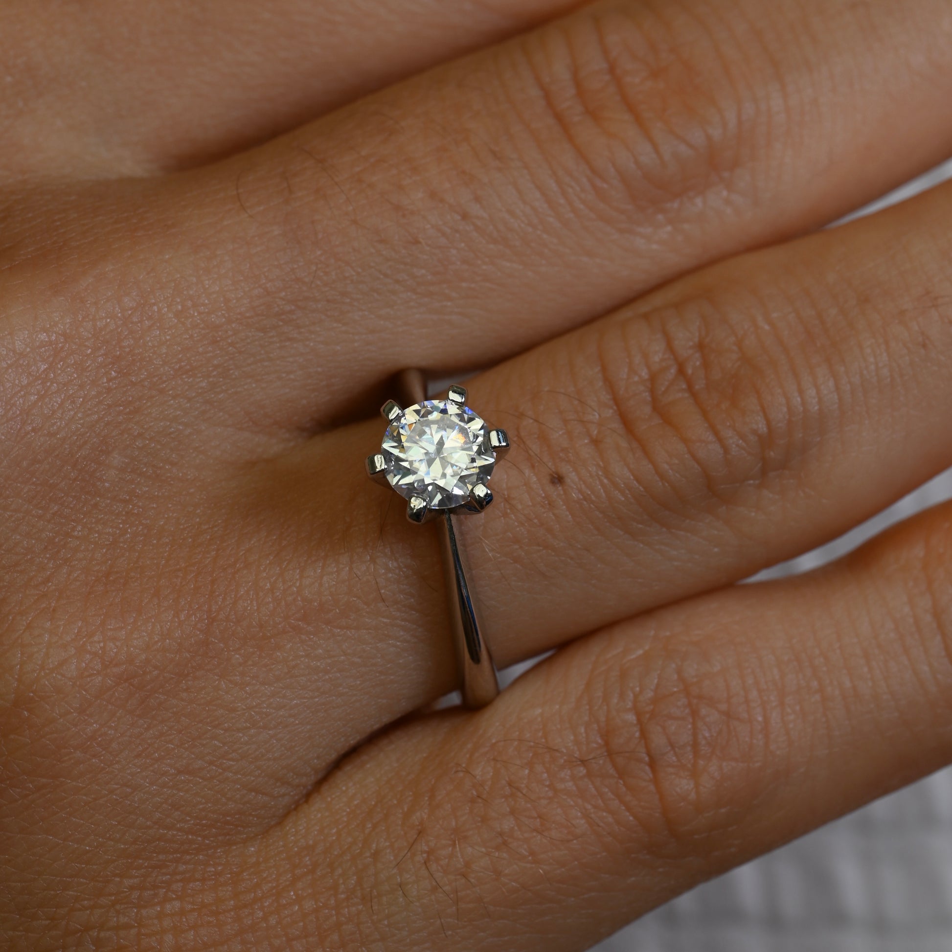 ZOE Moissanite Ring 1ct