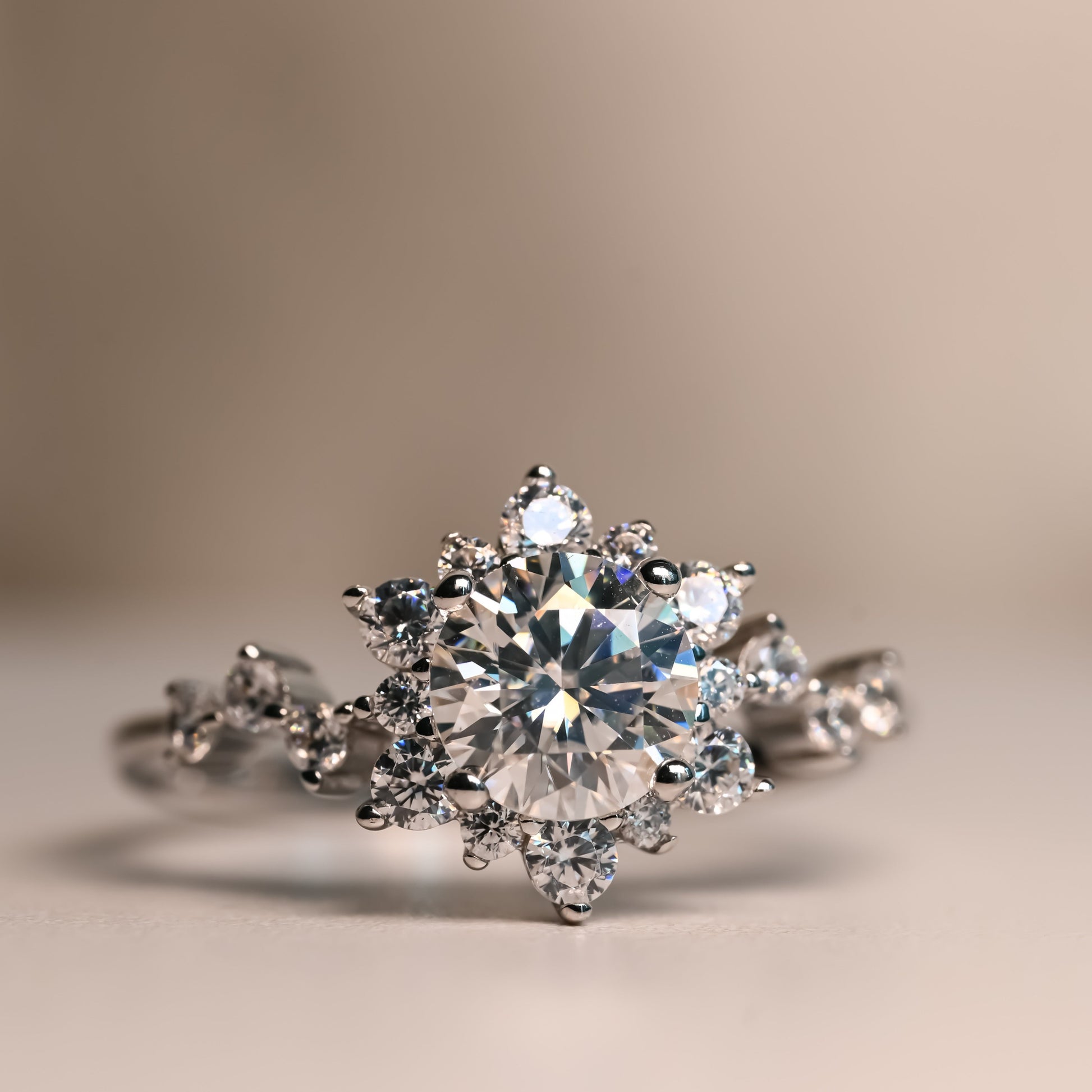 LYRA Moissanite Ring 1ct