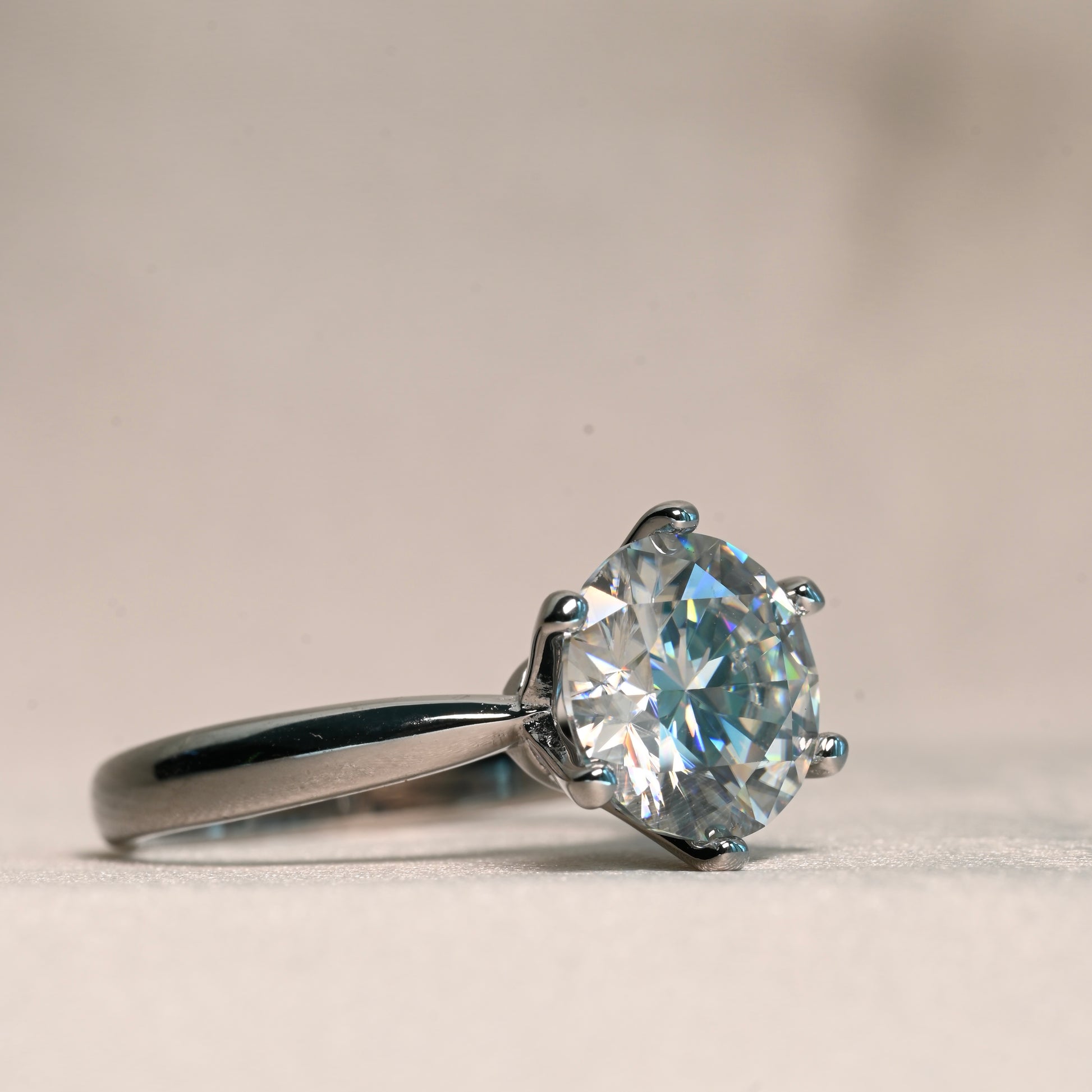 ELODIE Moissanite Ring 3ct