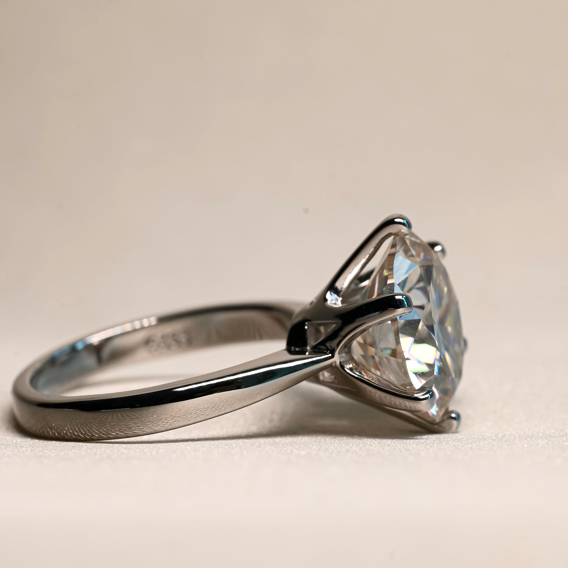 CAROL Moissanite Ring 5ct