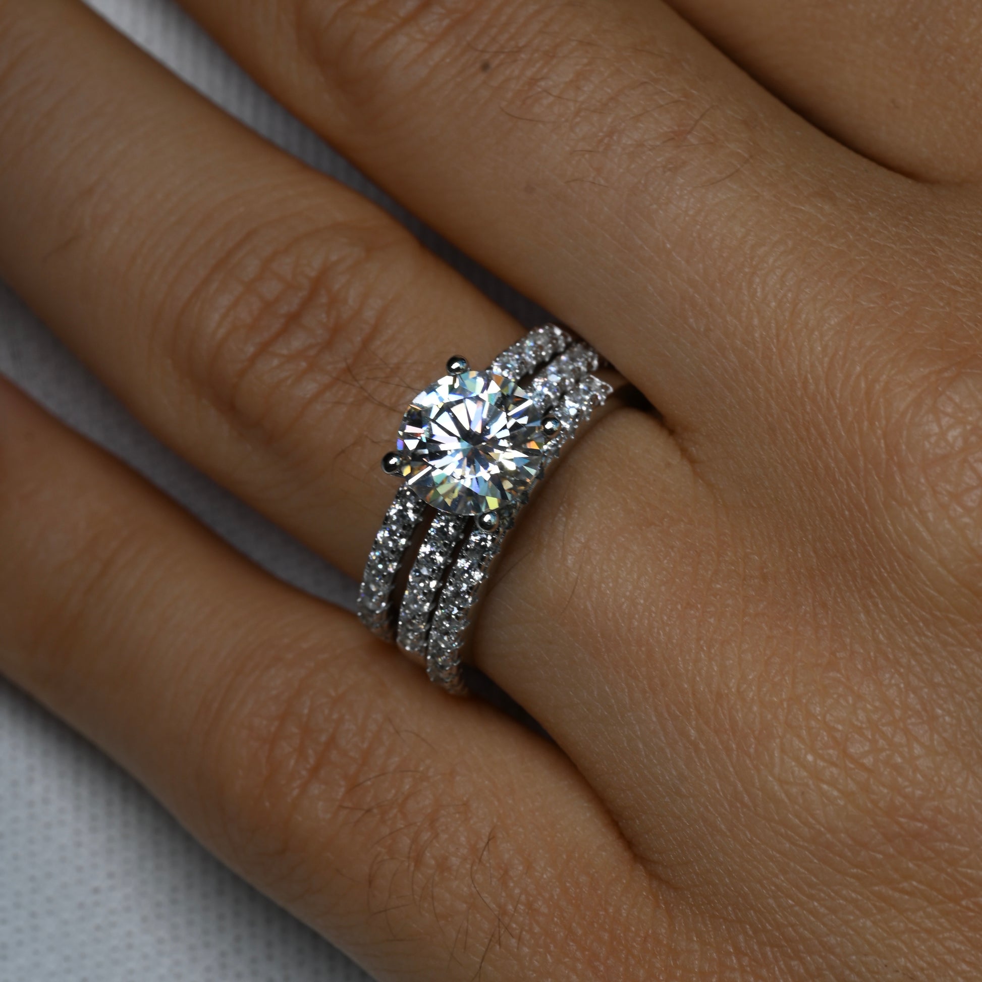 LUZ Moissanite Ring 2ct